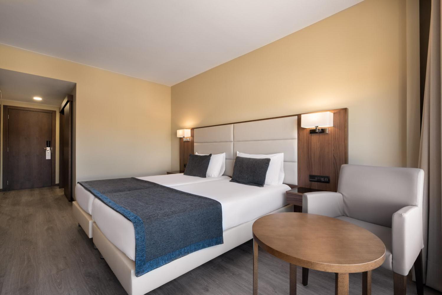 Quarto Twin Deluxe (Estacionamento Gratuito)