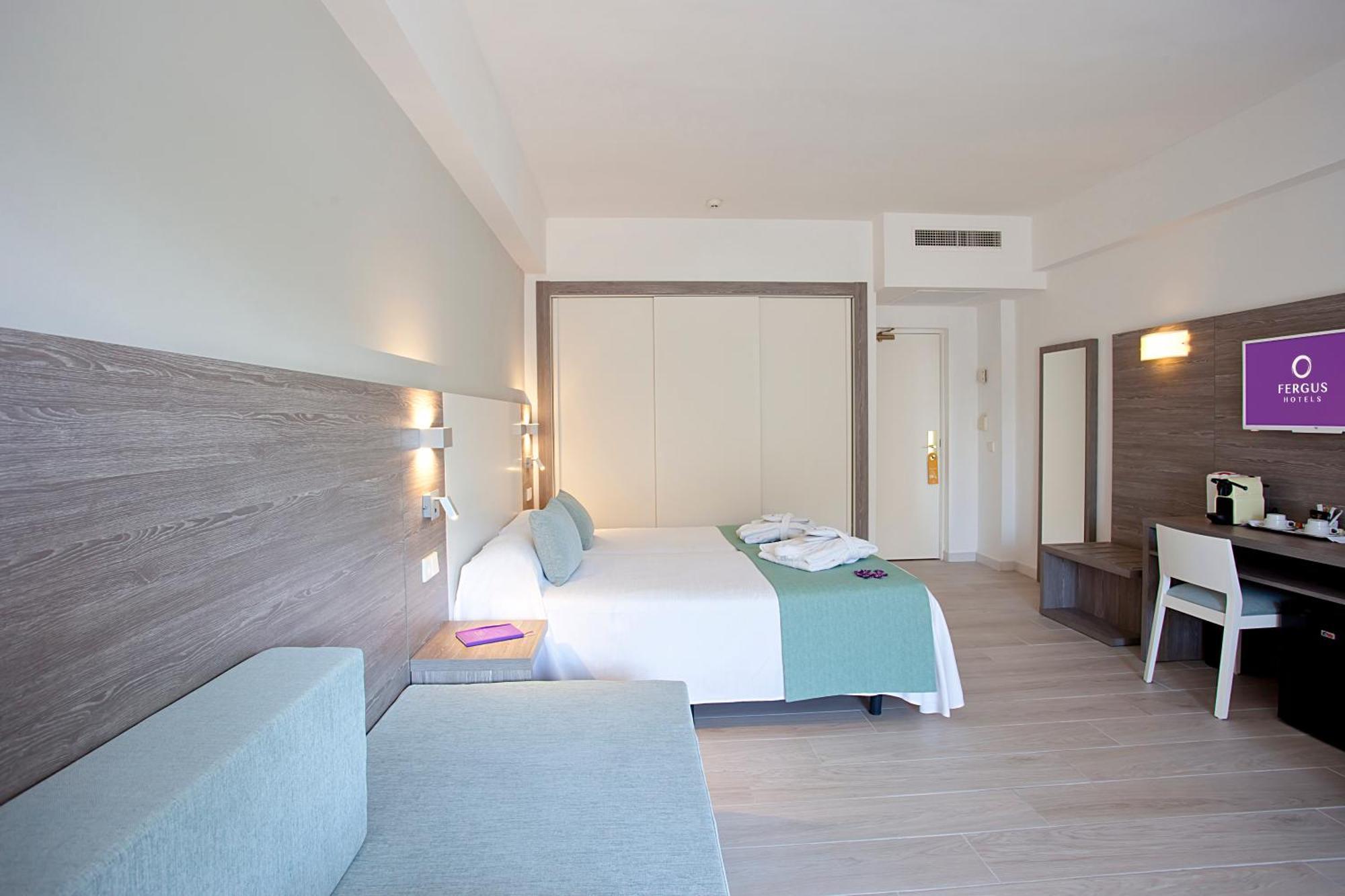 Junior Suite Pool View