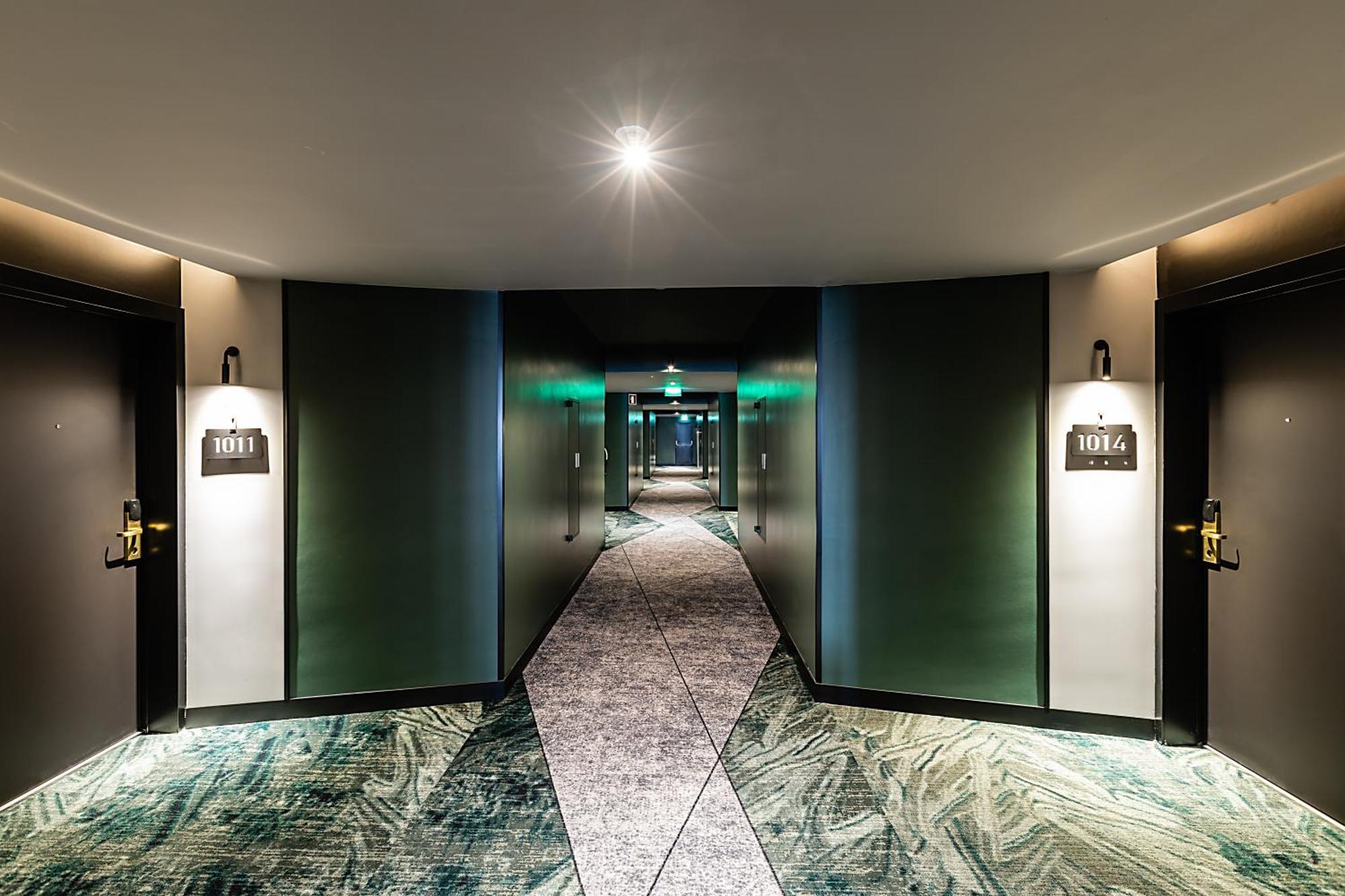 Superior Triple Room with One Queen Bed and One Sofa Bed,1620979767:JPEG