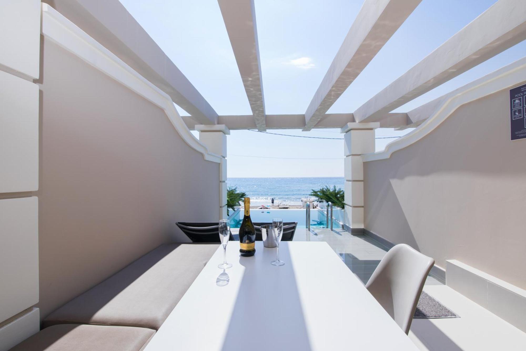 Junior Suite Private Pool