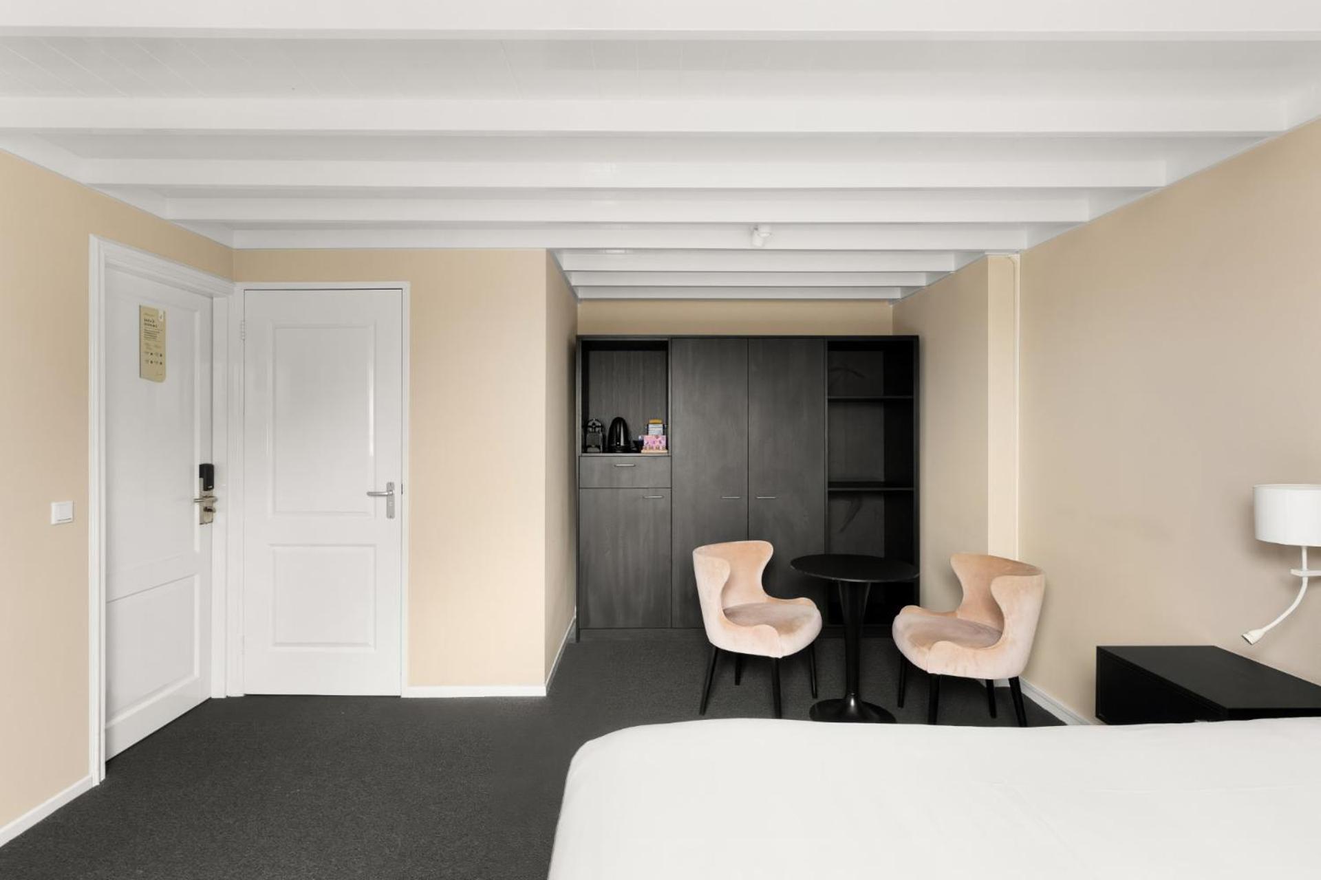 Studio,1624754255:JPEG