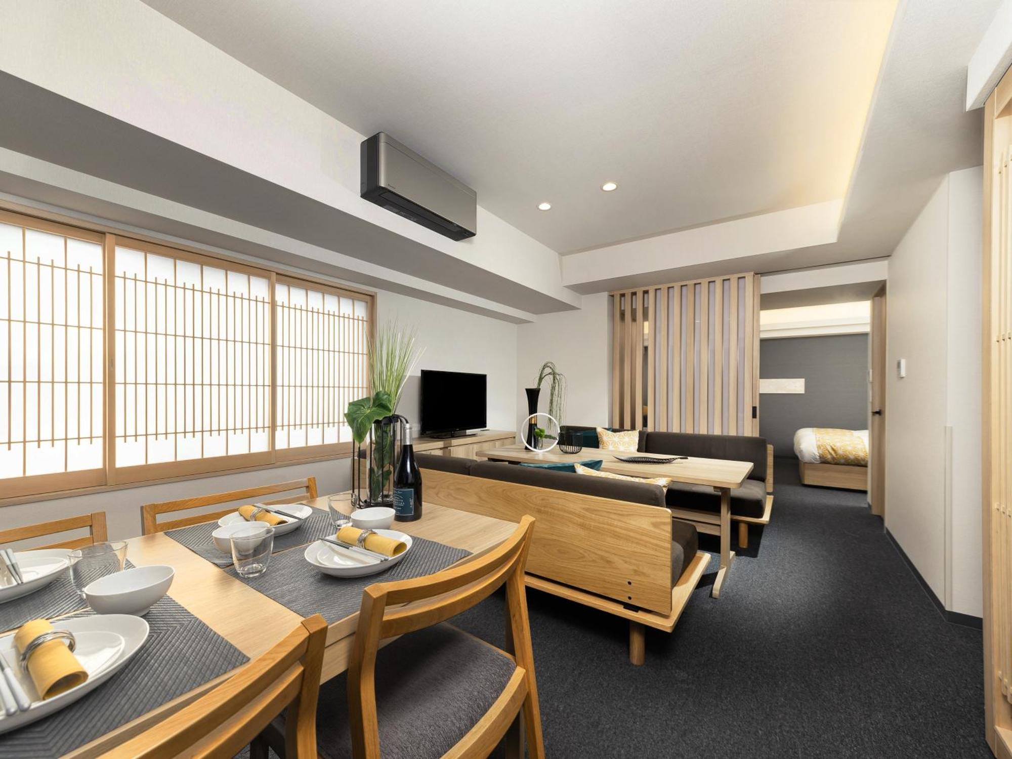 One Bedroom Apartment 4 Single-Beds