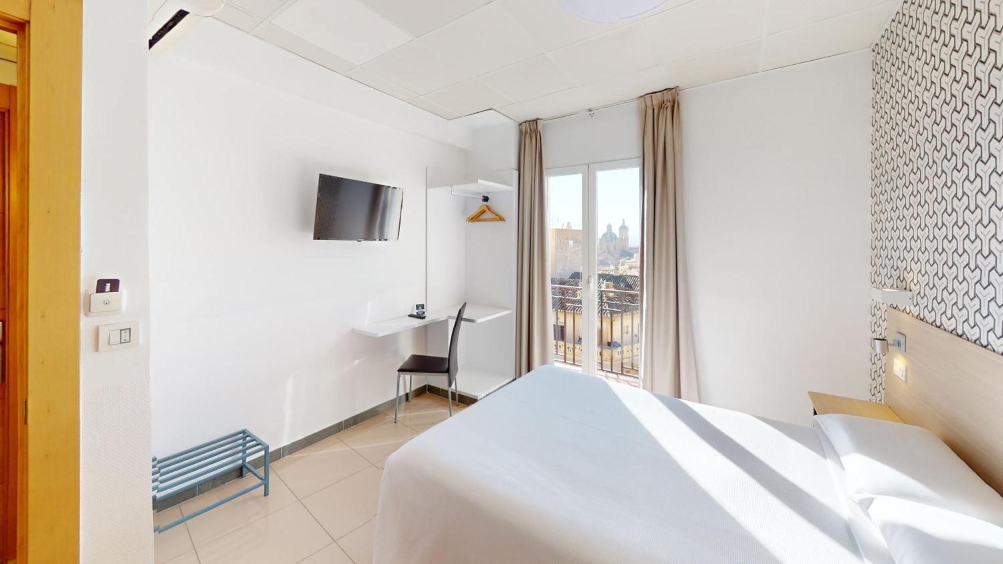 Double Room Alhambra View