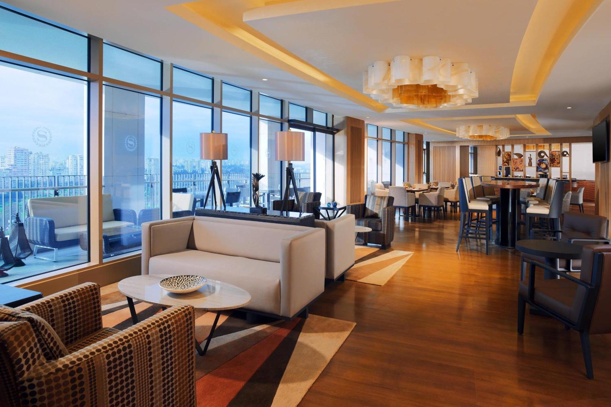 Club Twin Room, Club lounge access, Guest room, 2 Twin /Single Bed(s) River view