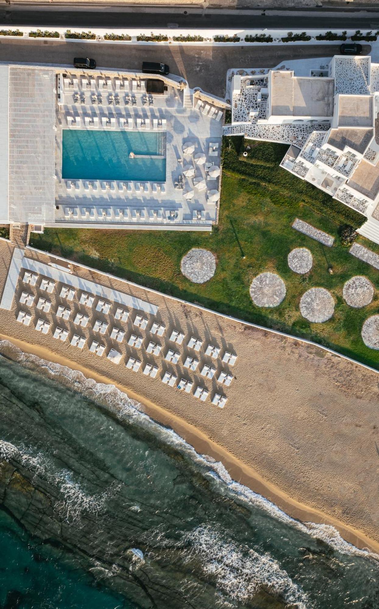 Deluxe Double Room with Outdoor Hot Tub and Sea View