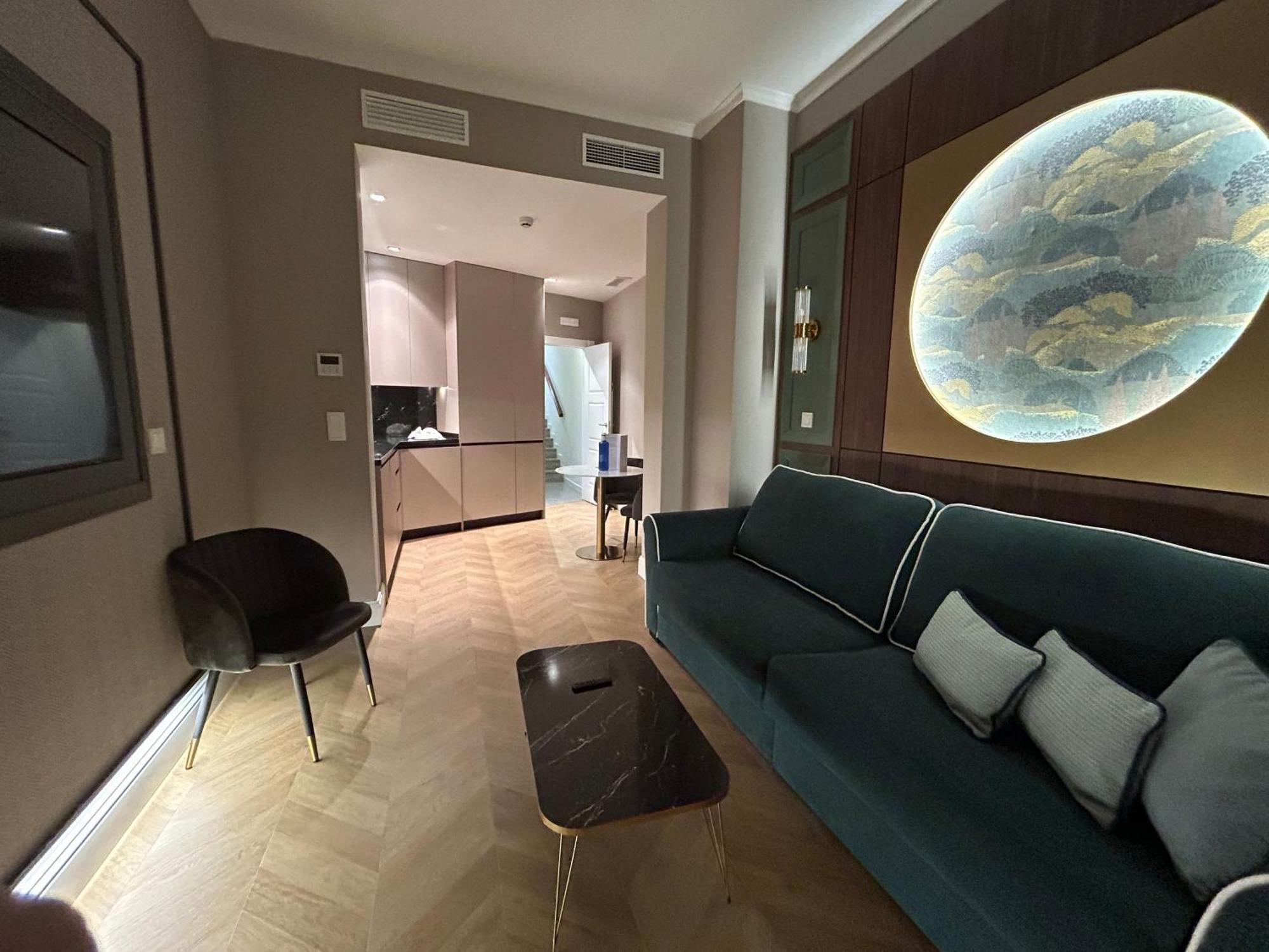 One-Bedroom Apartment Split Level