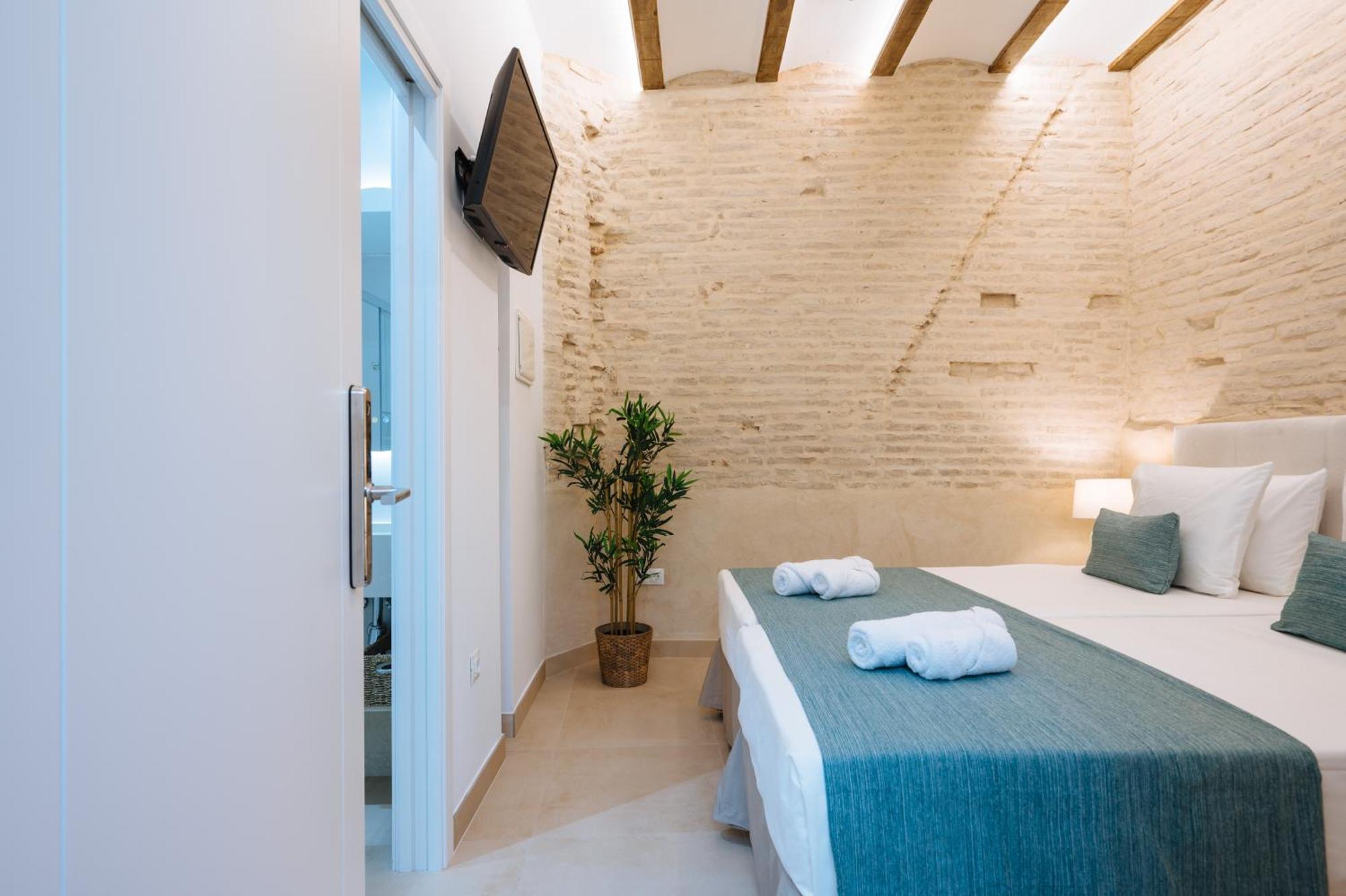 Double Inner Room