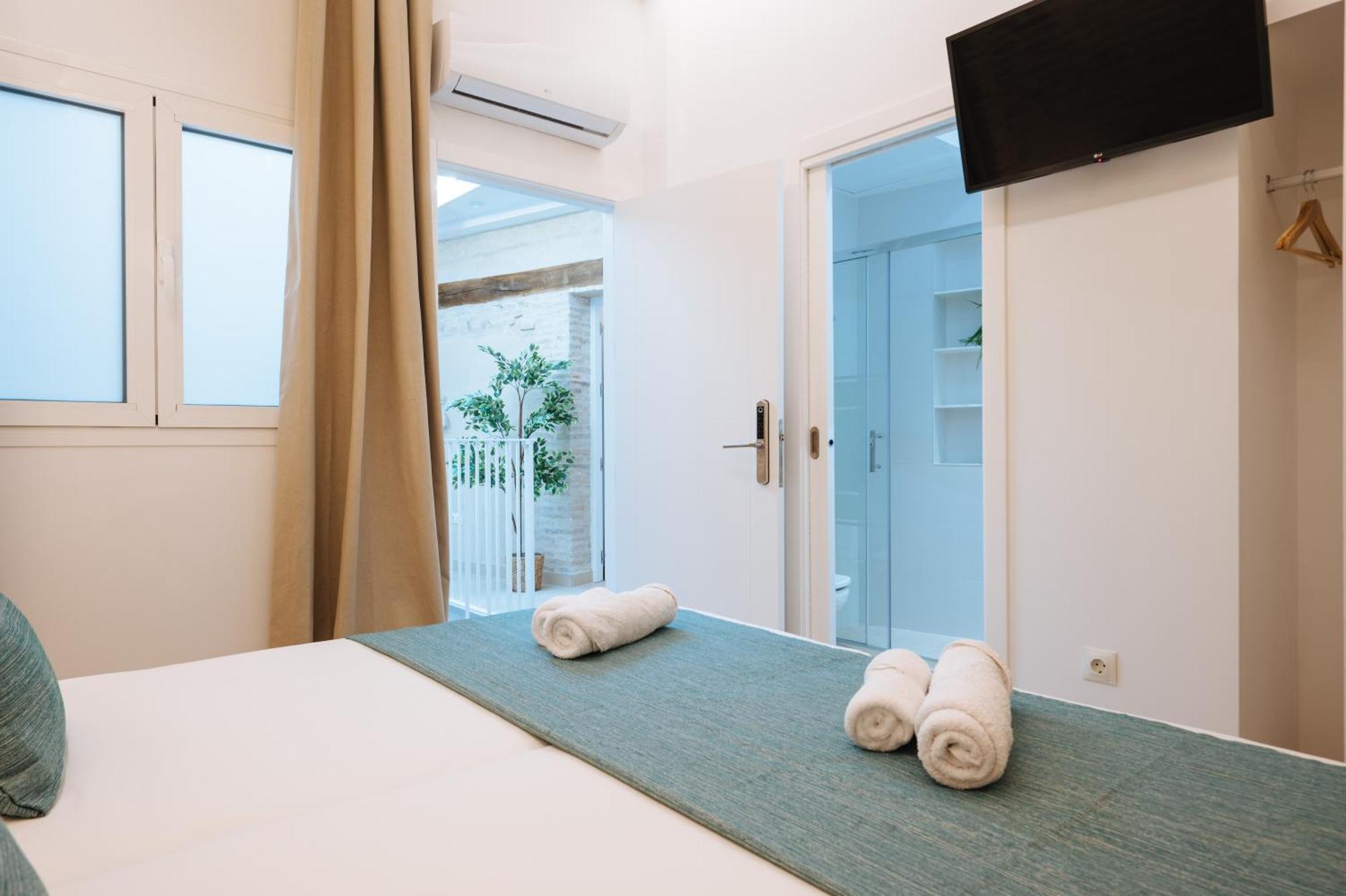 Double Inner Room
