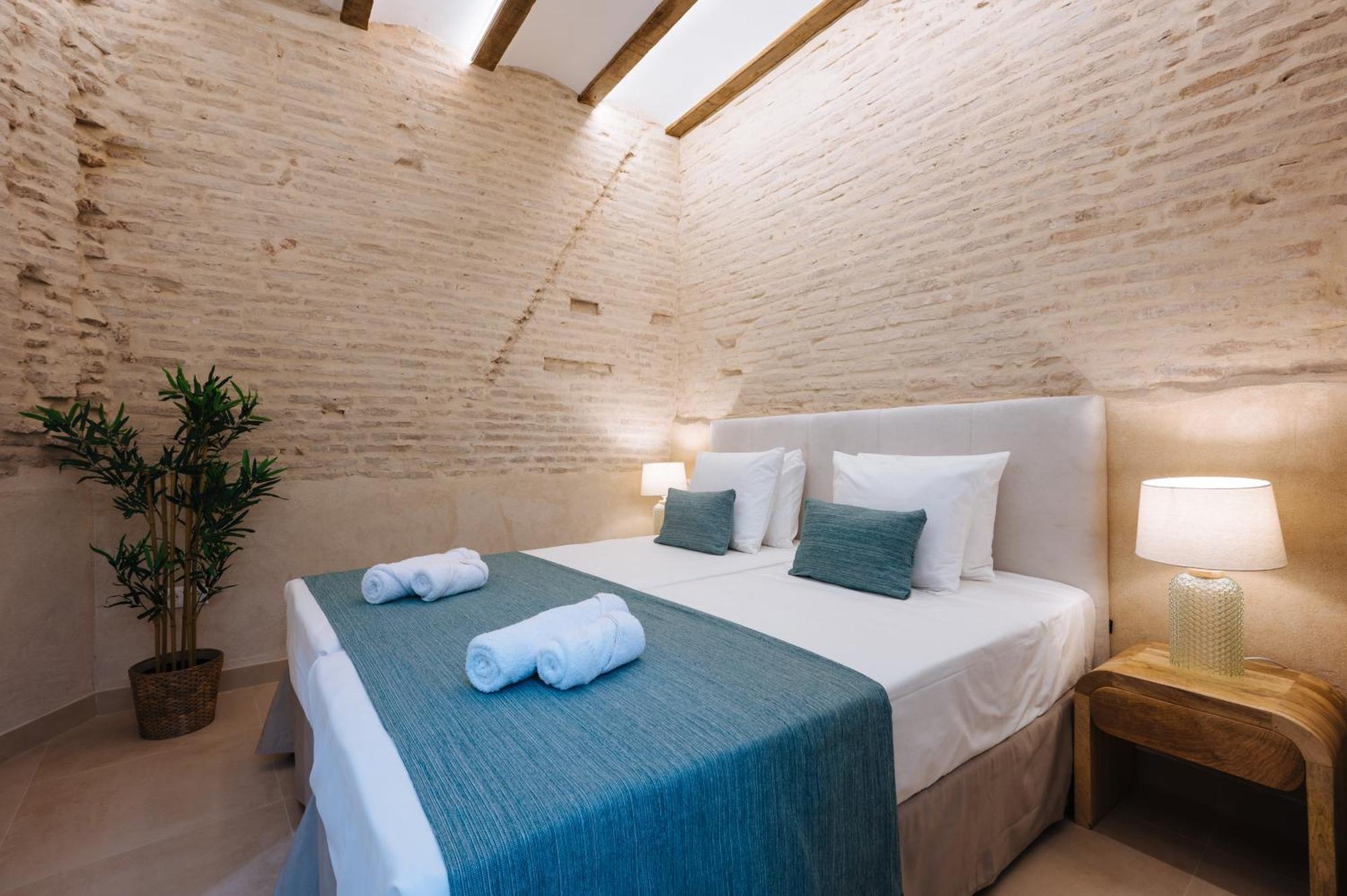 Double Inner Room