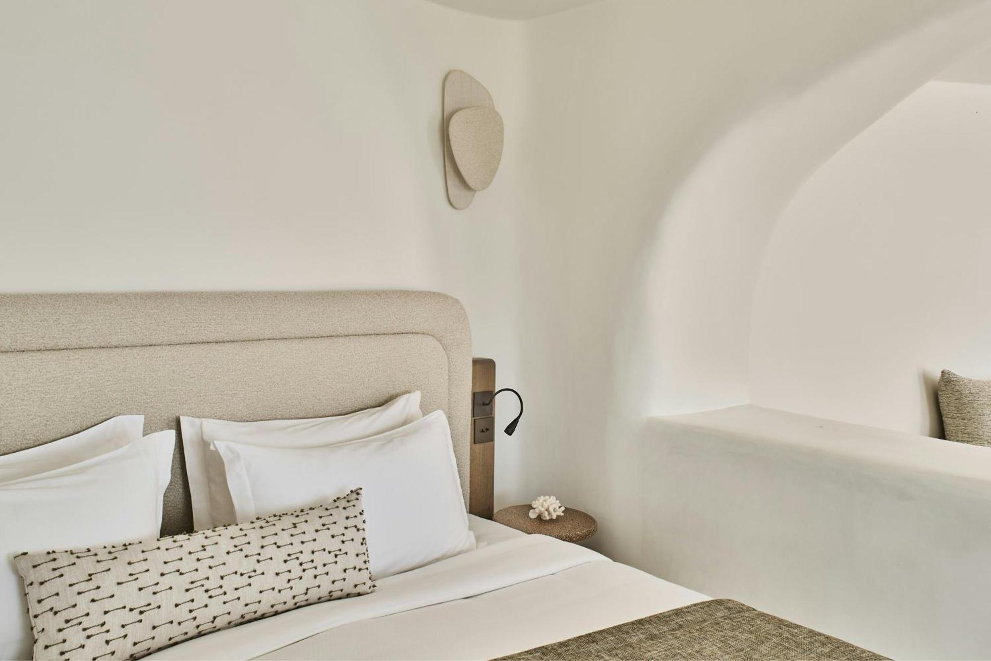 Air of Secrecy Villa 1 Bedroom Villa 1 King Caldera view Whirlpool Private Pool
