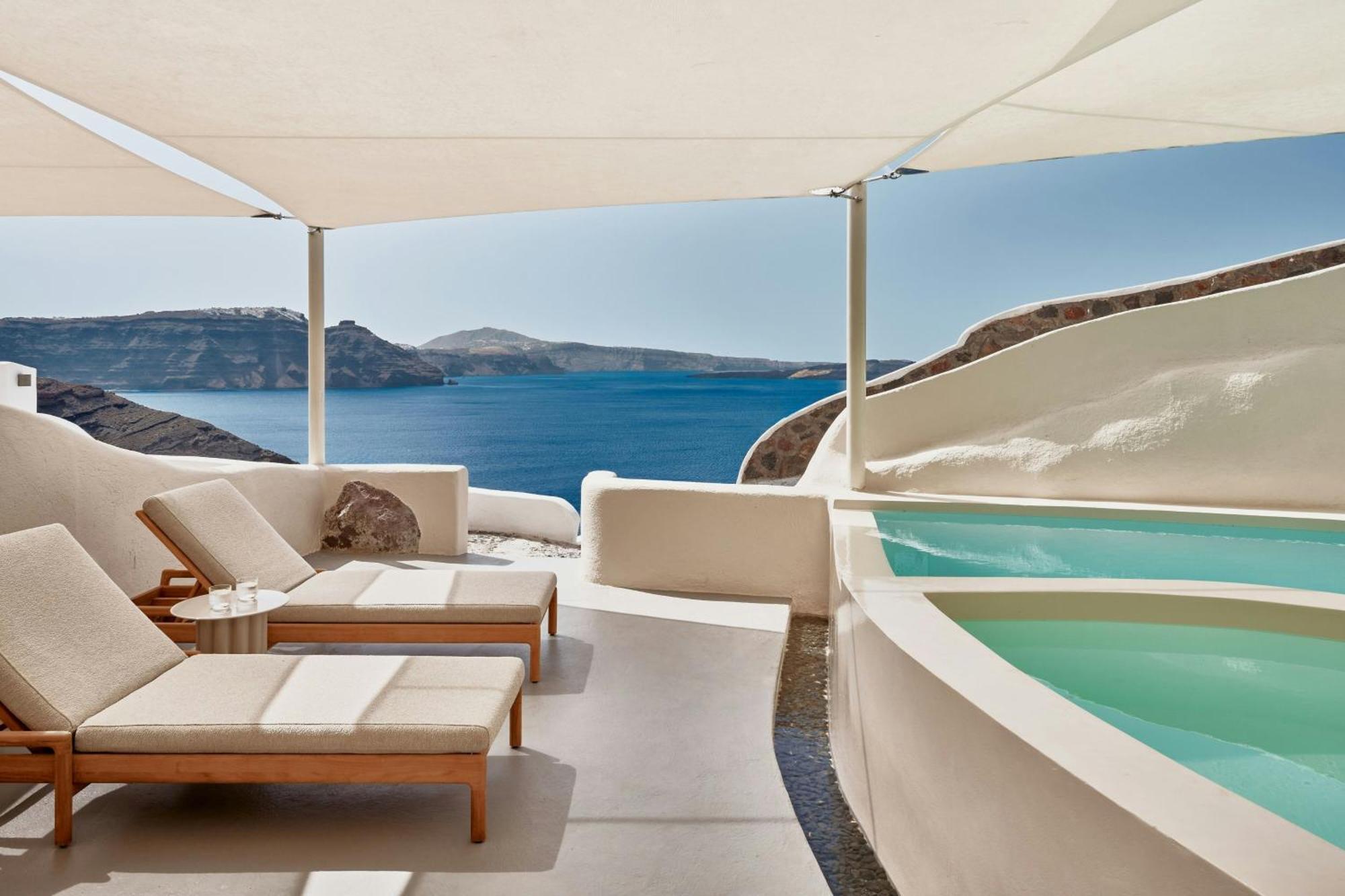 Air of Mystery Villa 1 Bedroom Villa 1 King Caldera view Whirlpool Private Pool