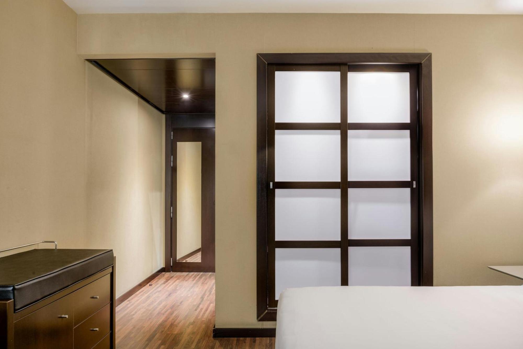 Standard Queen Guest room 1 Queen