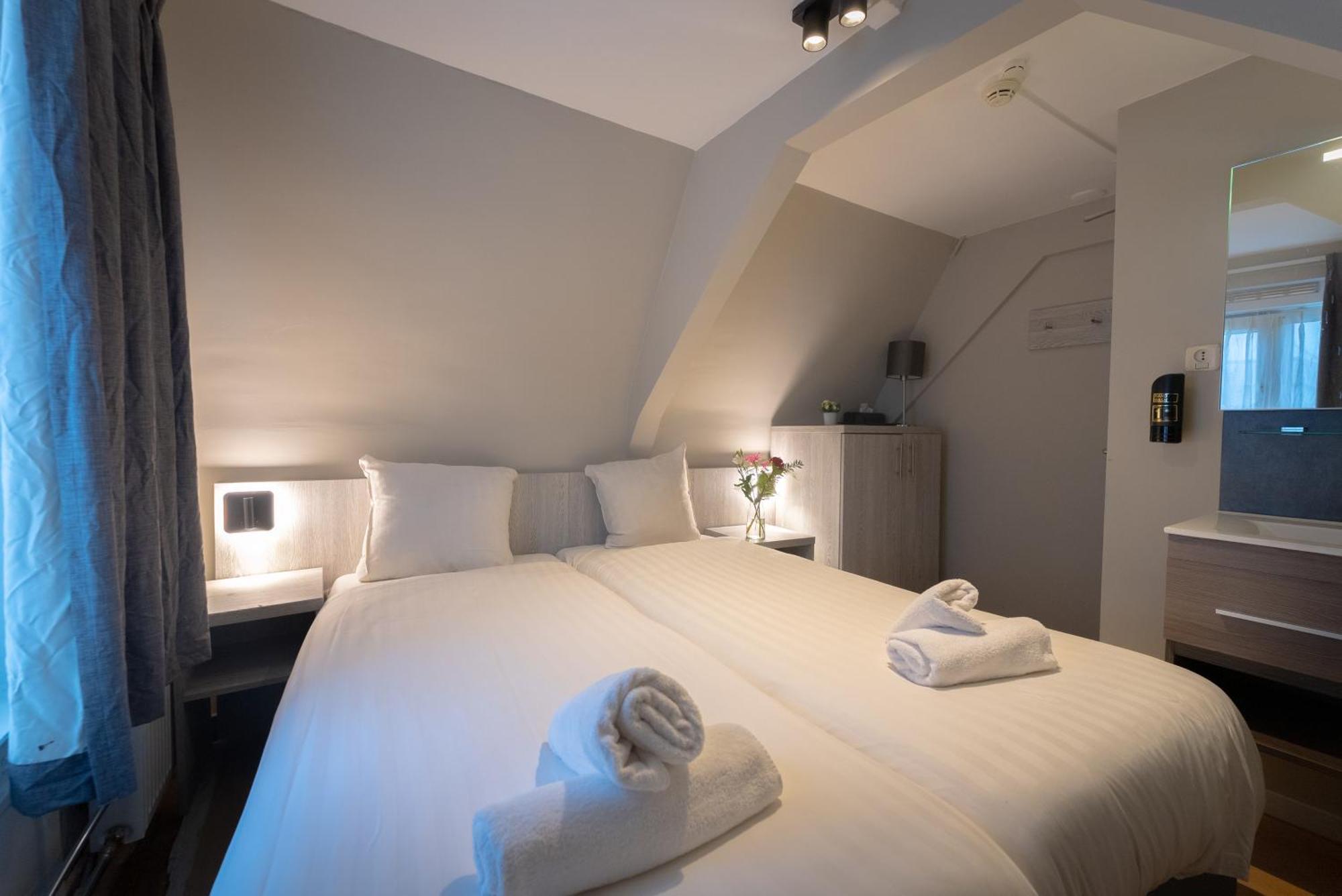 Standard Zweibettzimmer mit Gemeinschaftsbad