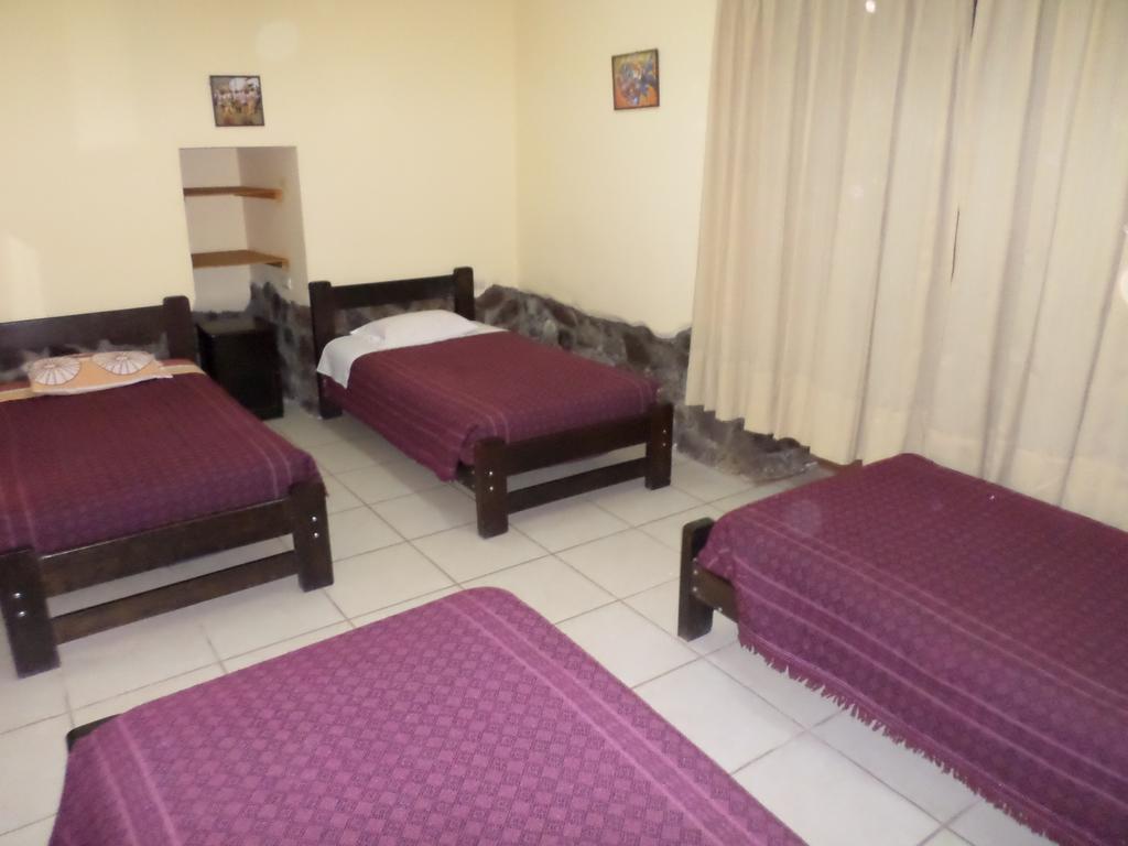 Mixed Dormitory Room,164507343:JPEG