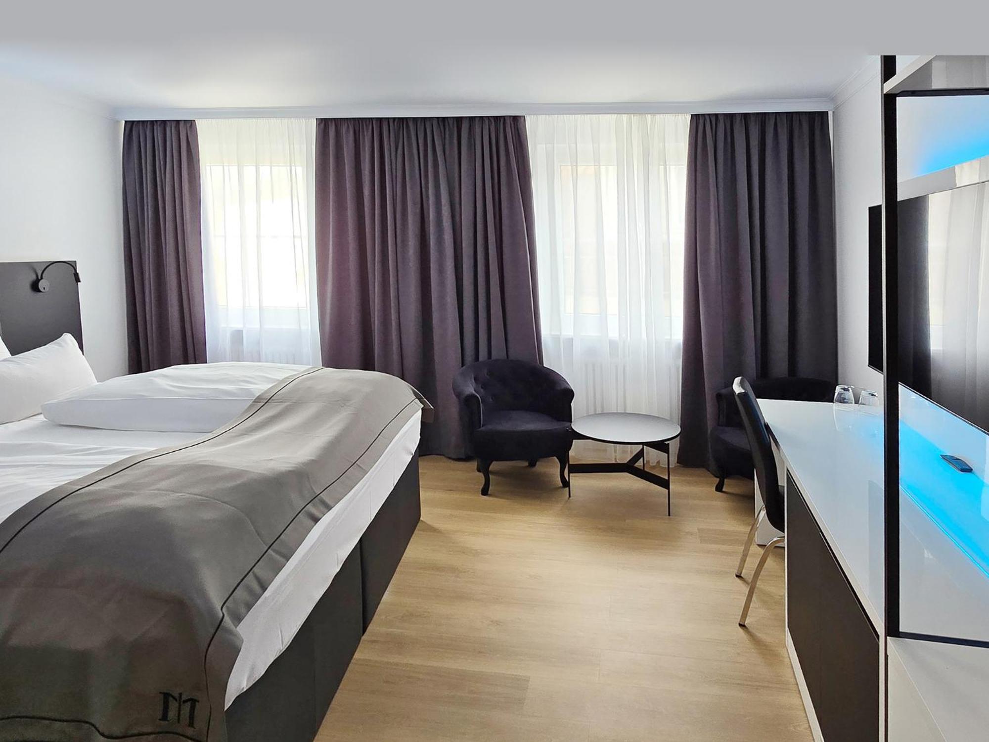 Superior Double Room,1649017484:JPEG