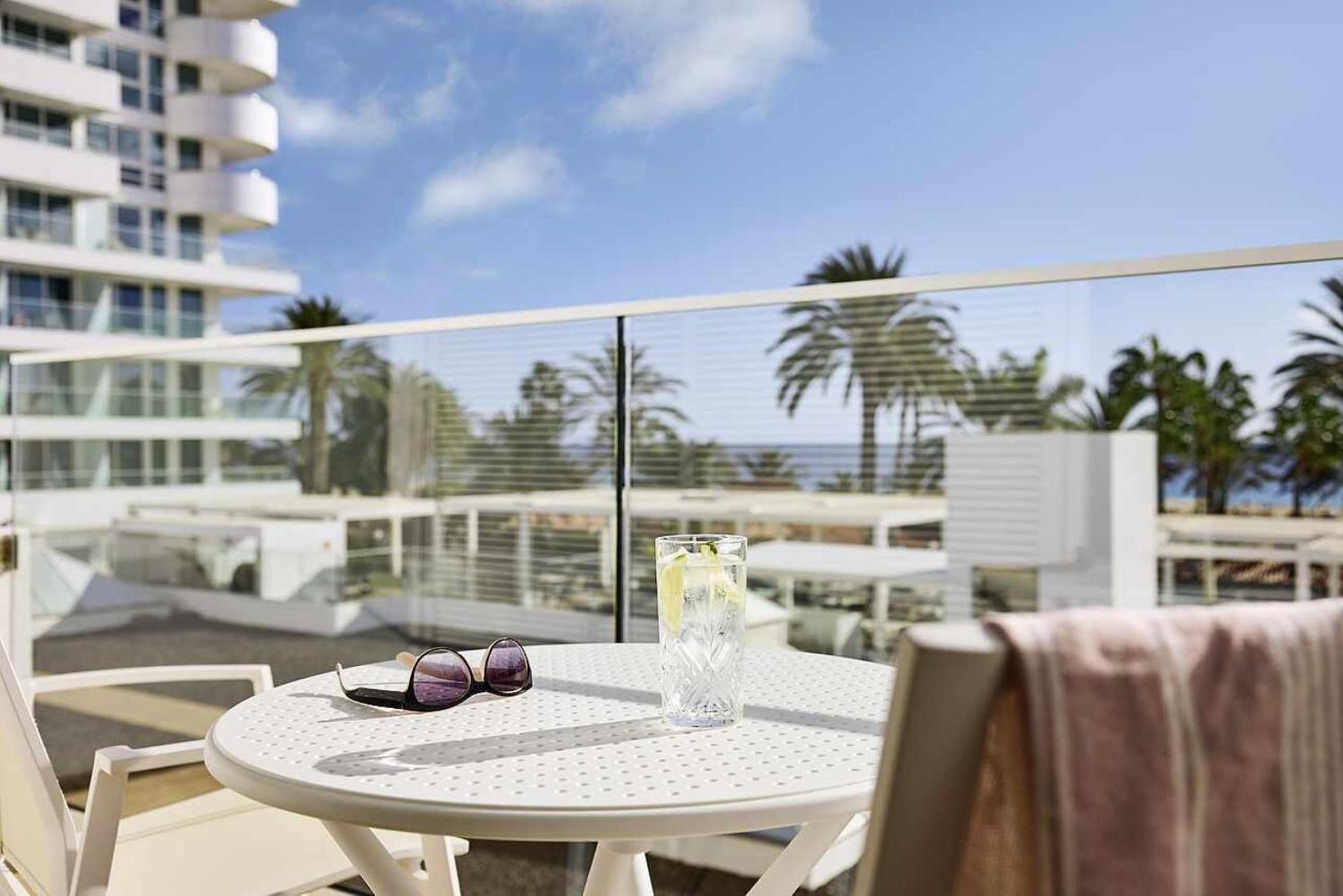 Single Room Balcony