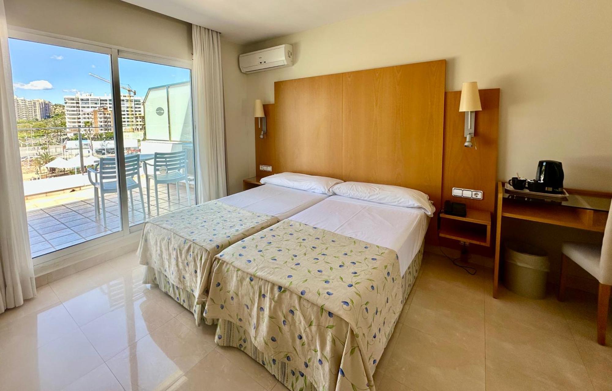 Twin Room Side Sea View