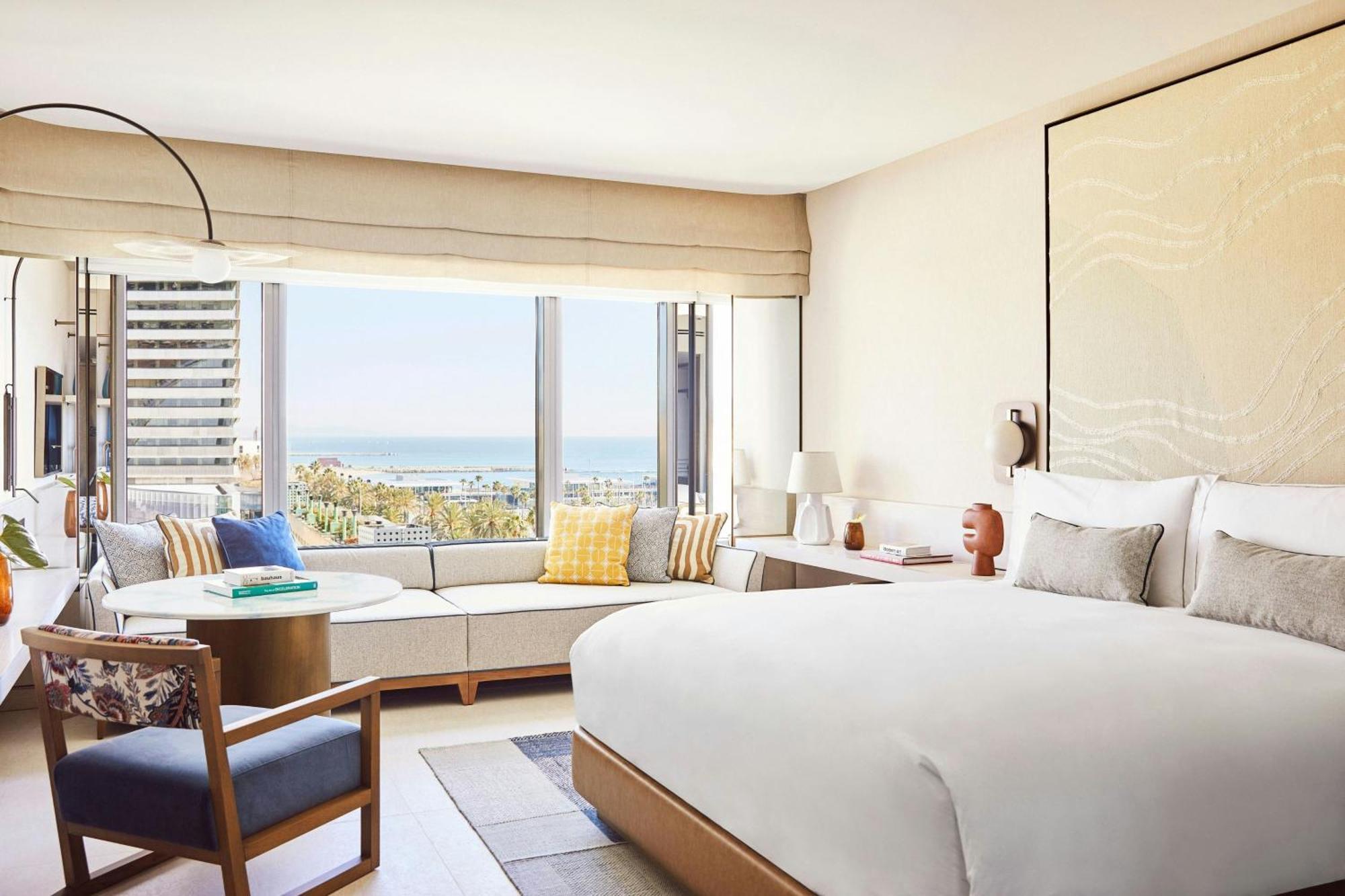 Landscape King Room