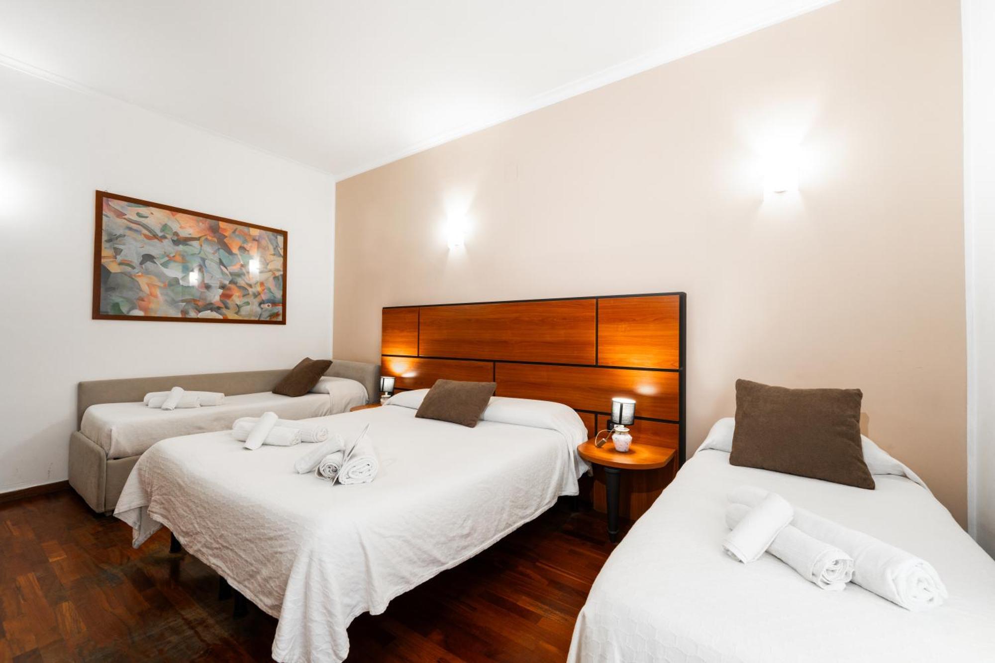 Triple Room with Private Bathroom
