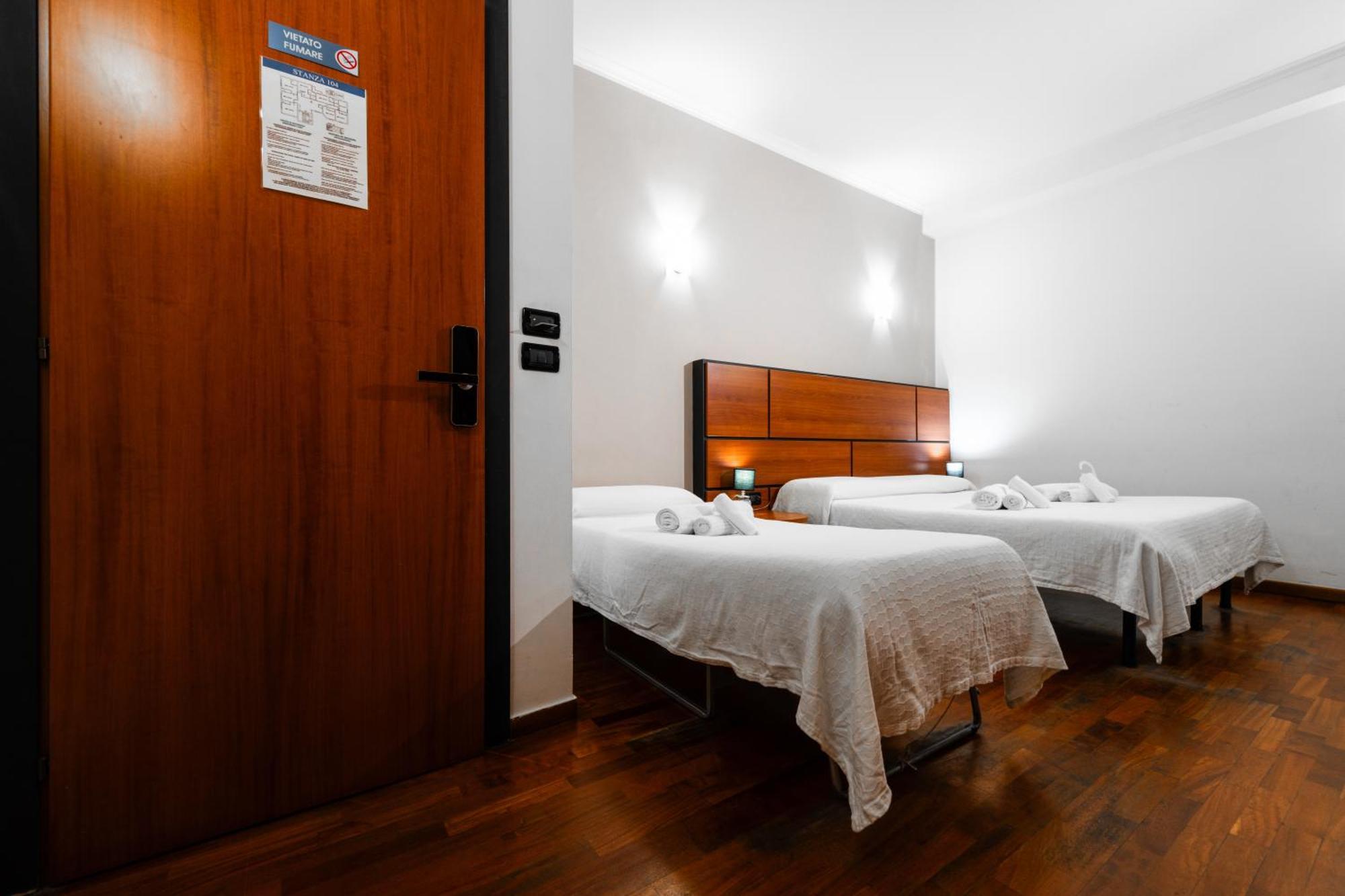 Basic Triple Room
