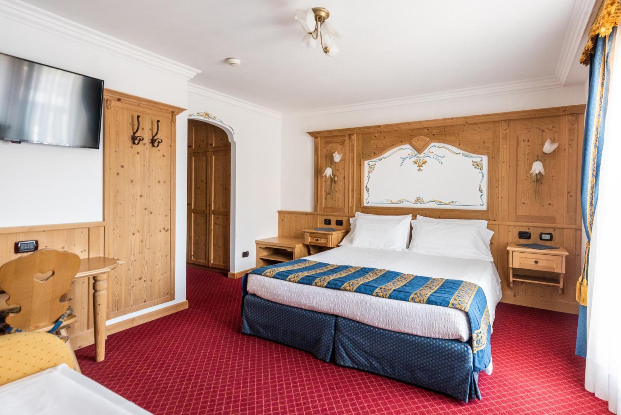 Classic Double Room