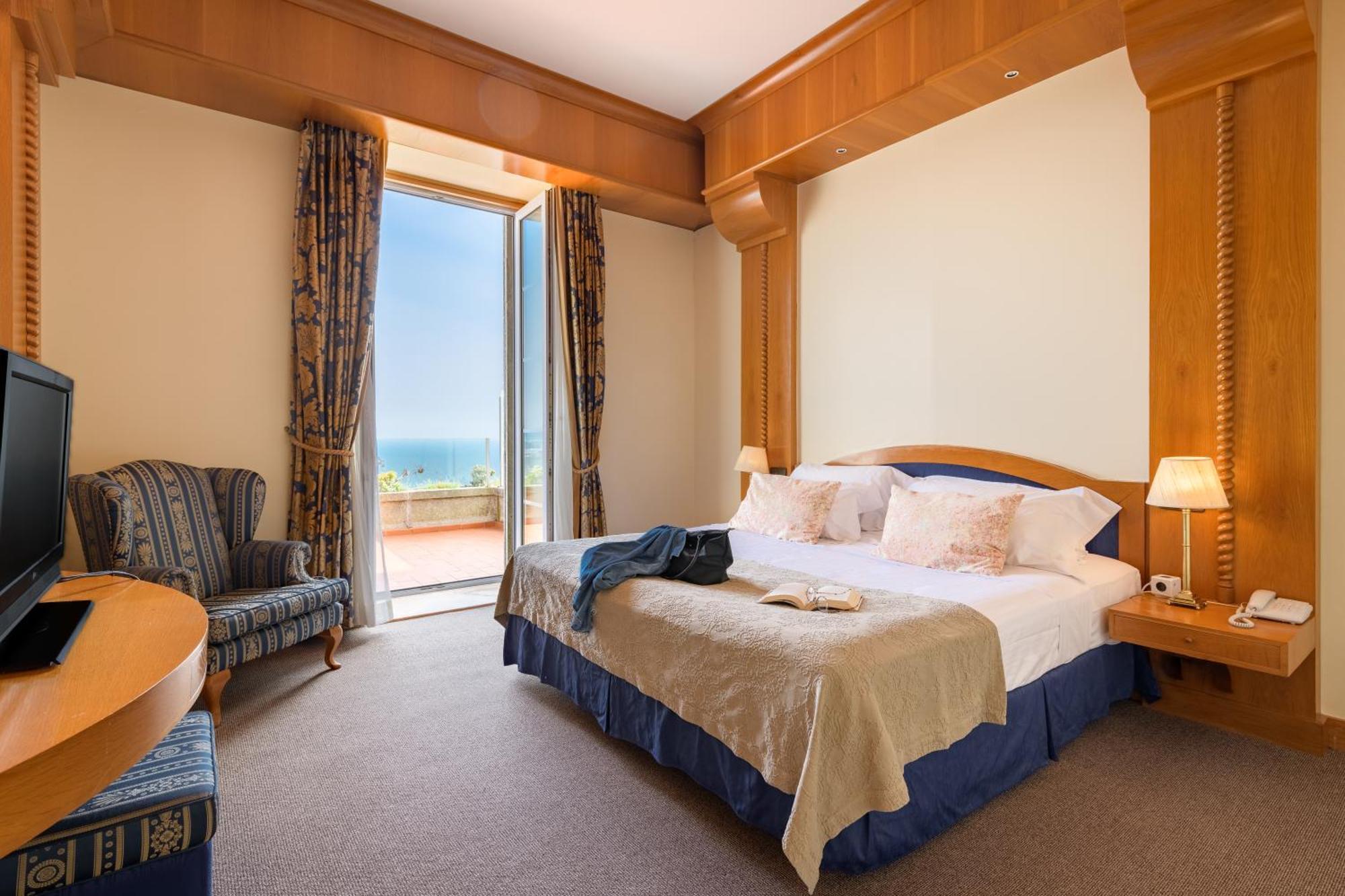 Panoramic Suite with Terrace,1687450135:JPEG