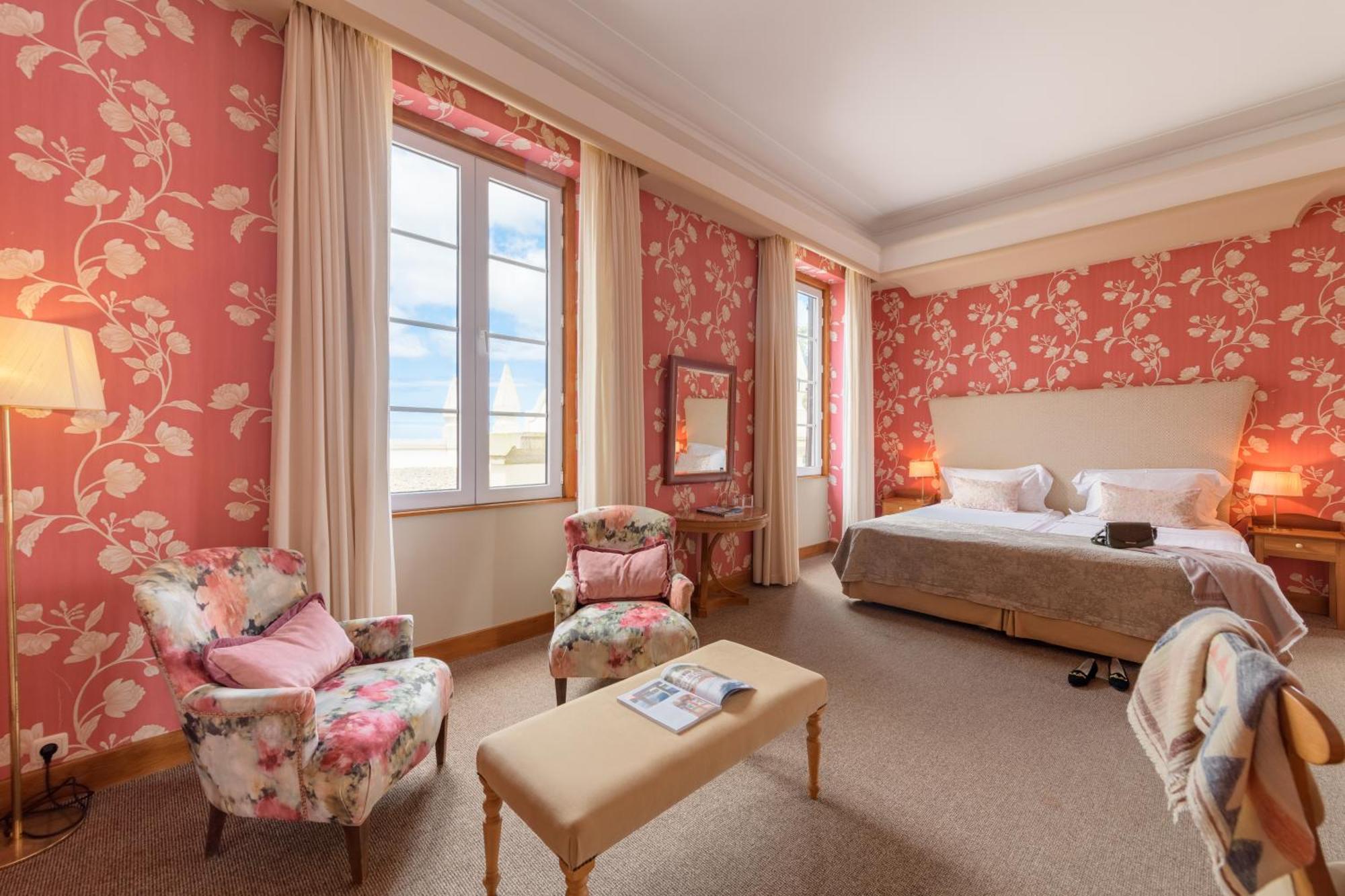 Standard Family Room,1687450189:JPEG