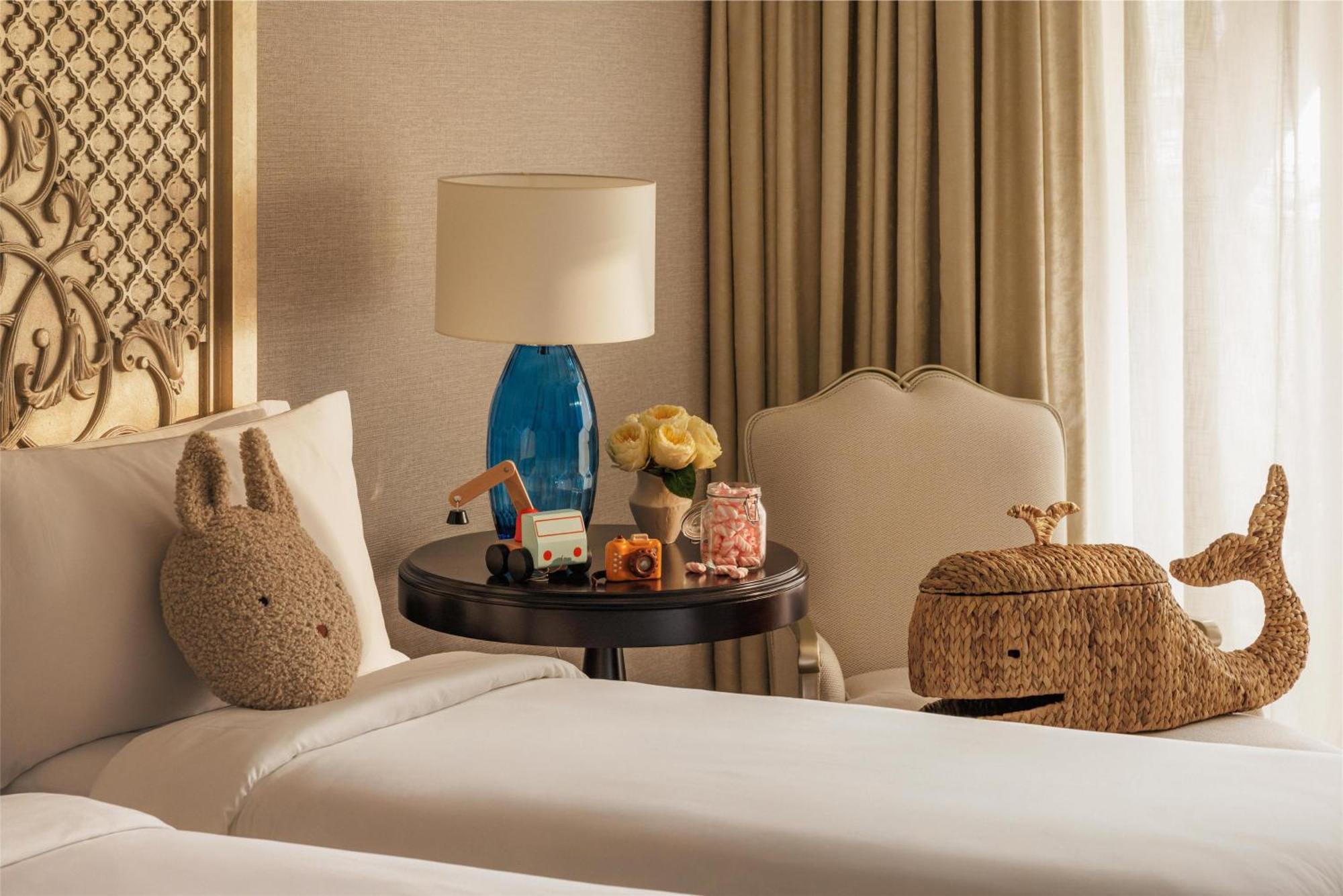 Arabian Court Deluxe Twin Room includes Waterpark Access