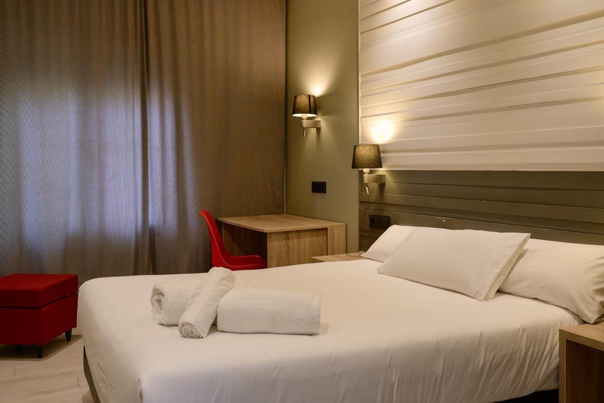 Double Room No View