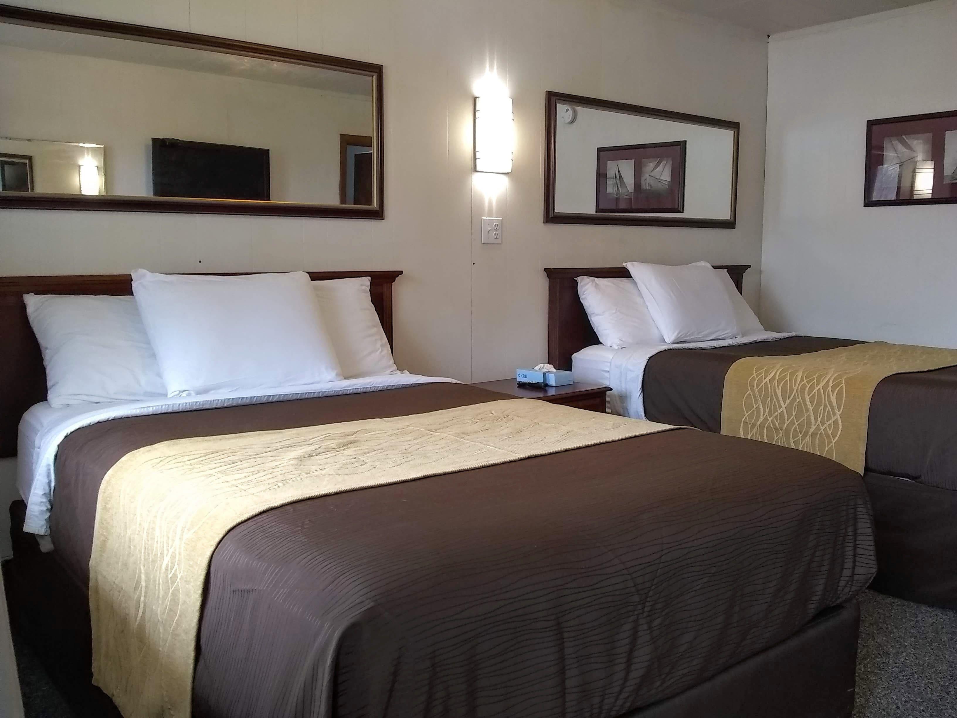 Double Room with Two Double Beds - Non-Smoking