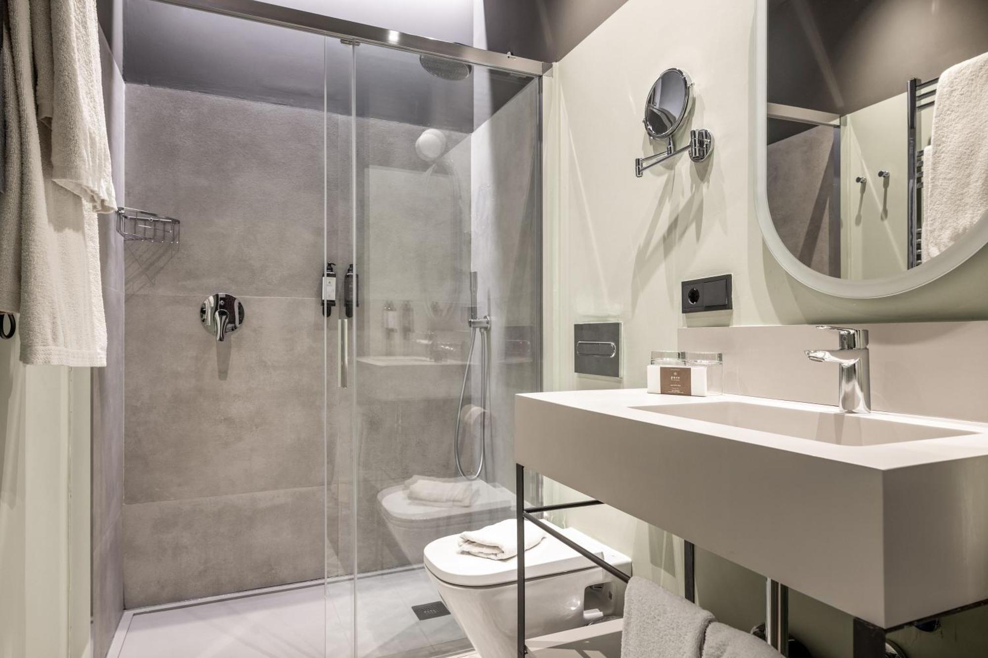 Double or Twin Room Interior View
