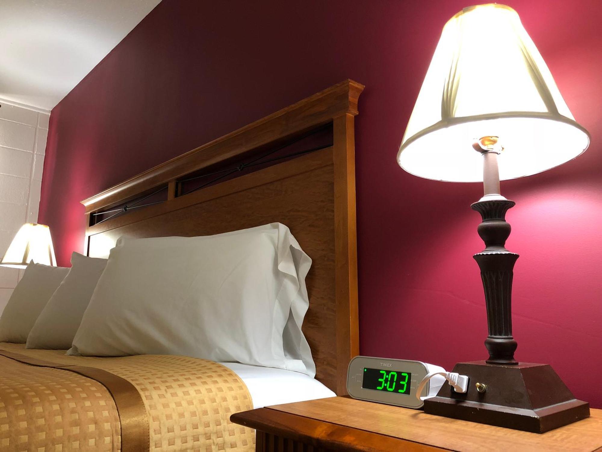 Deluxe King Room,1730032964:JPEG