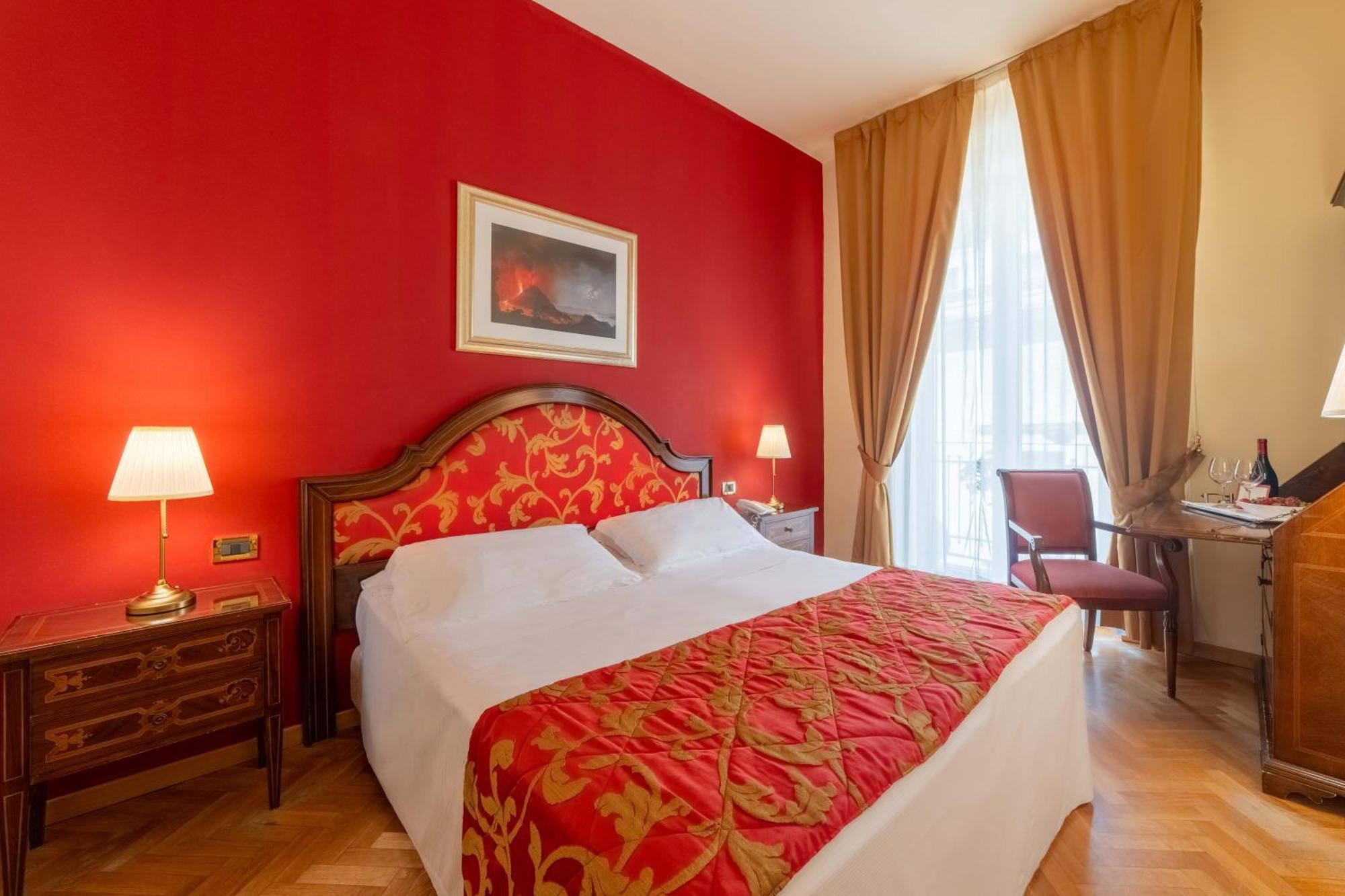Classic Double or Twin Room with Balcony