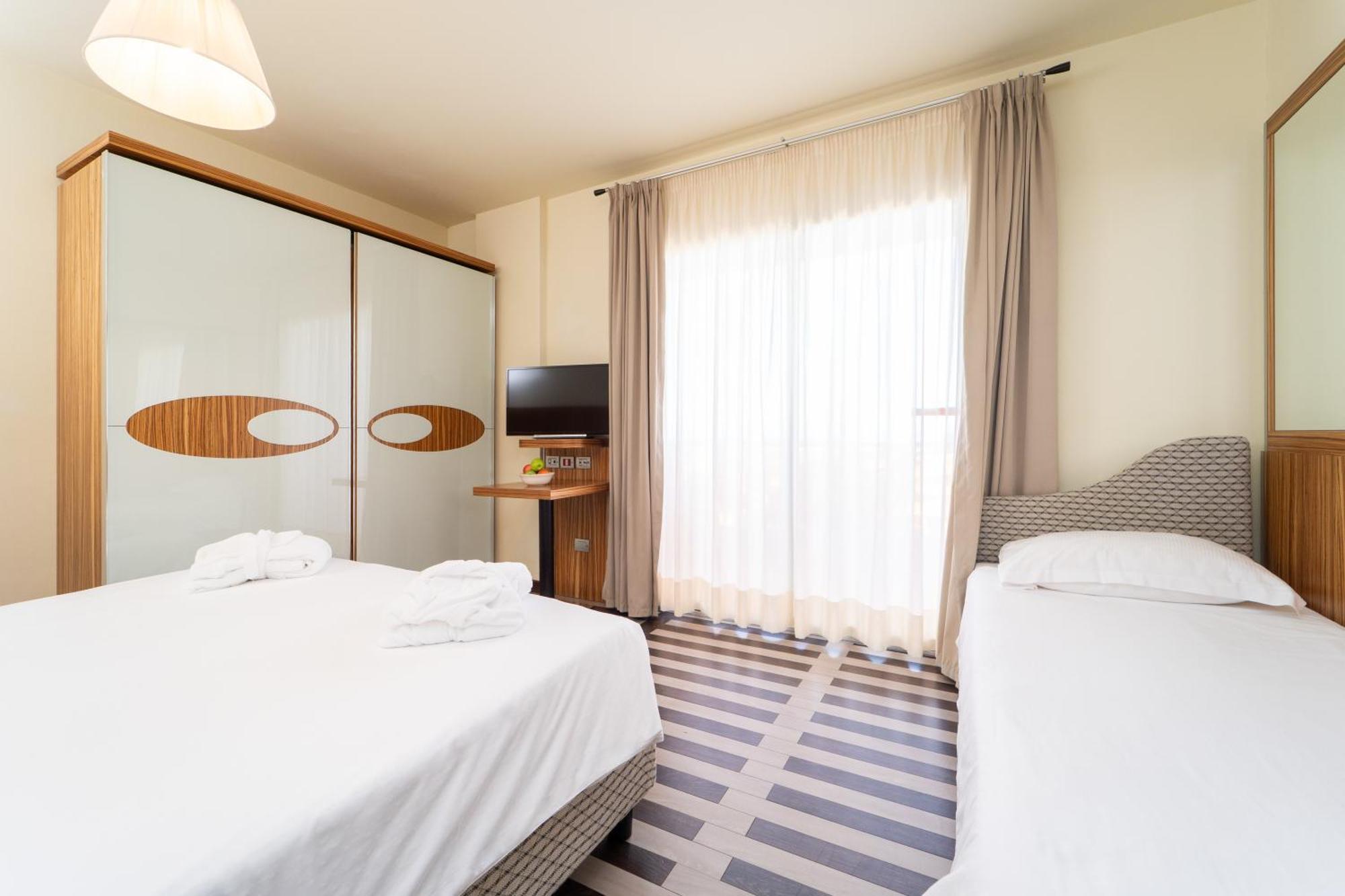 Superior Triple Room