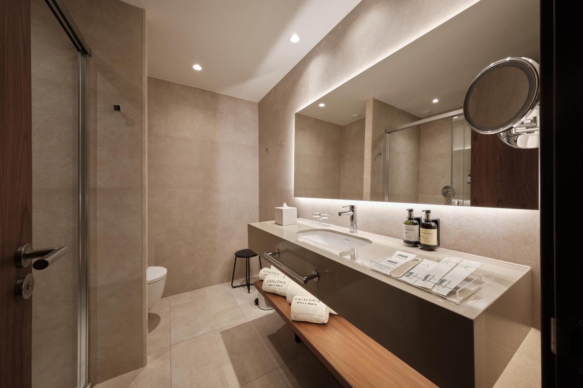 Double or Twin Room City View