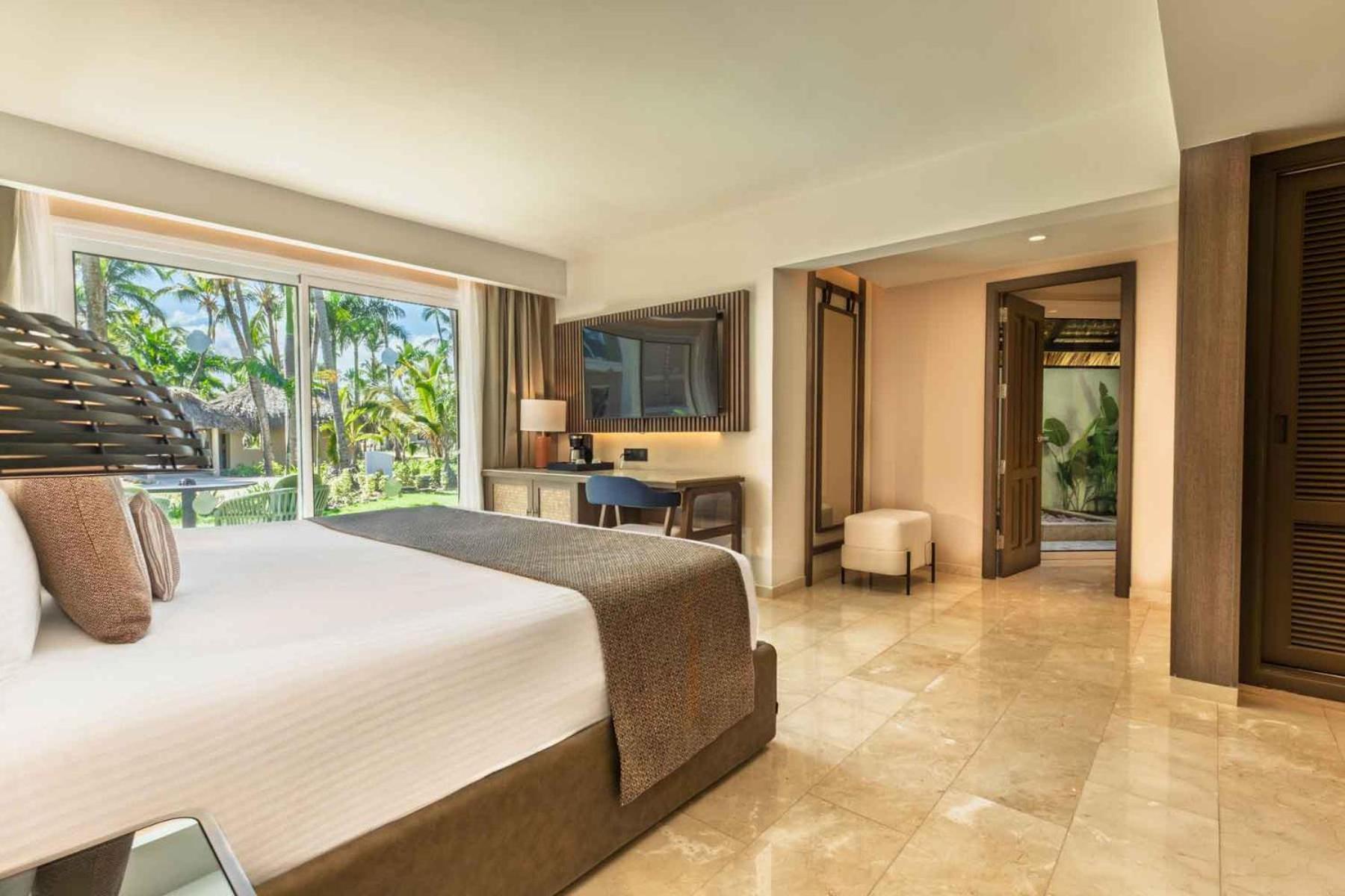 Romance Suite Garden View