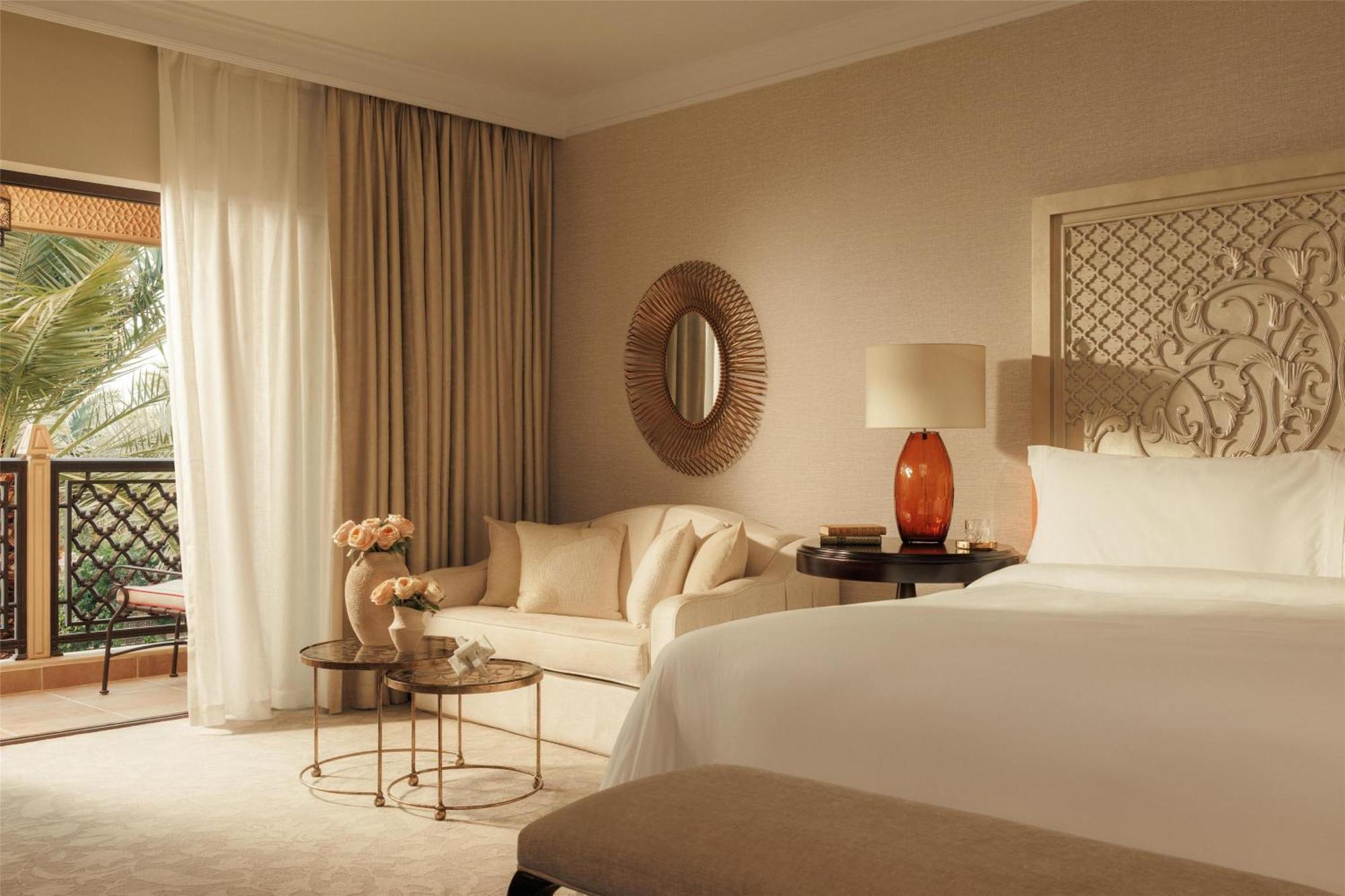 Arabian Court Garden Deluxe King includes Waterpark Access