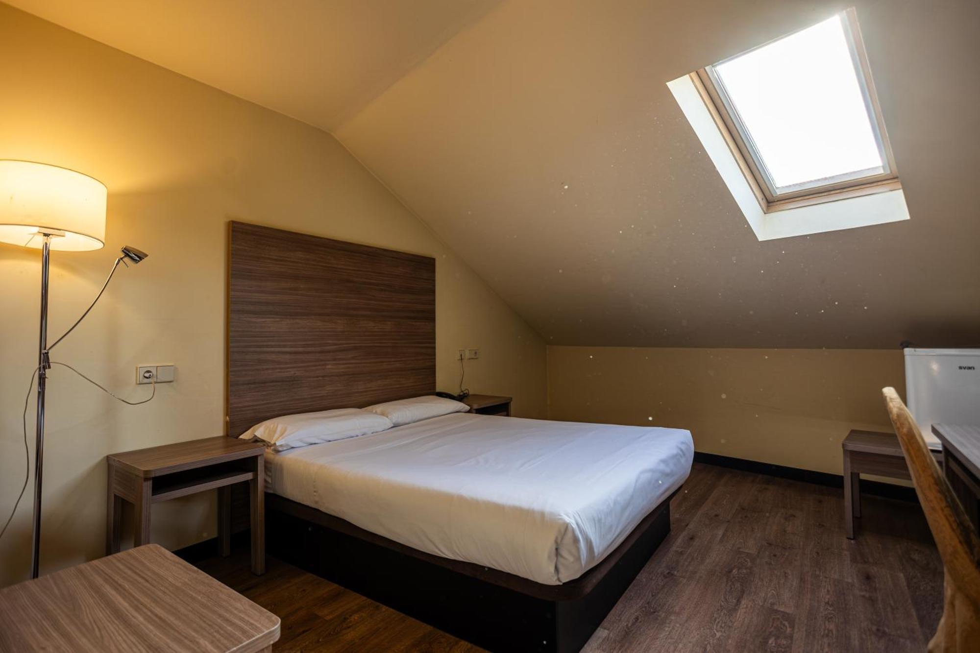 Double or Twin Room UPPER ATTIC