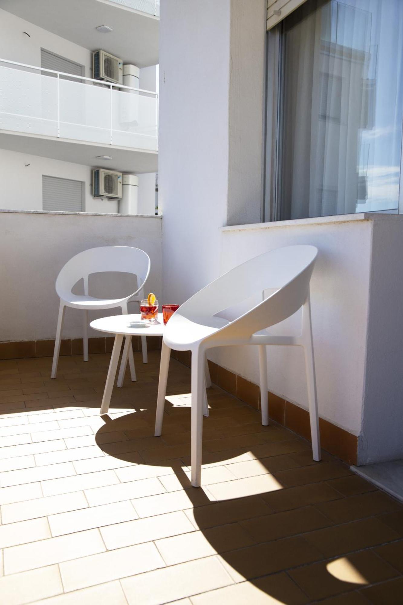 Superior Double or Twin Room Sea View Annex