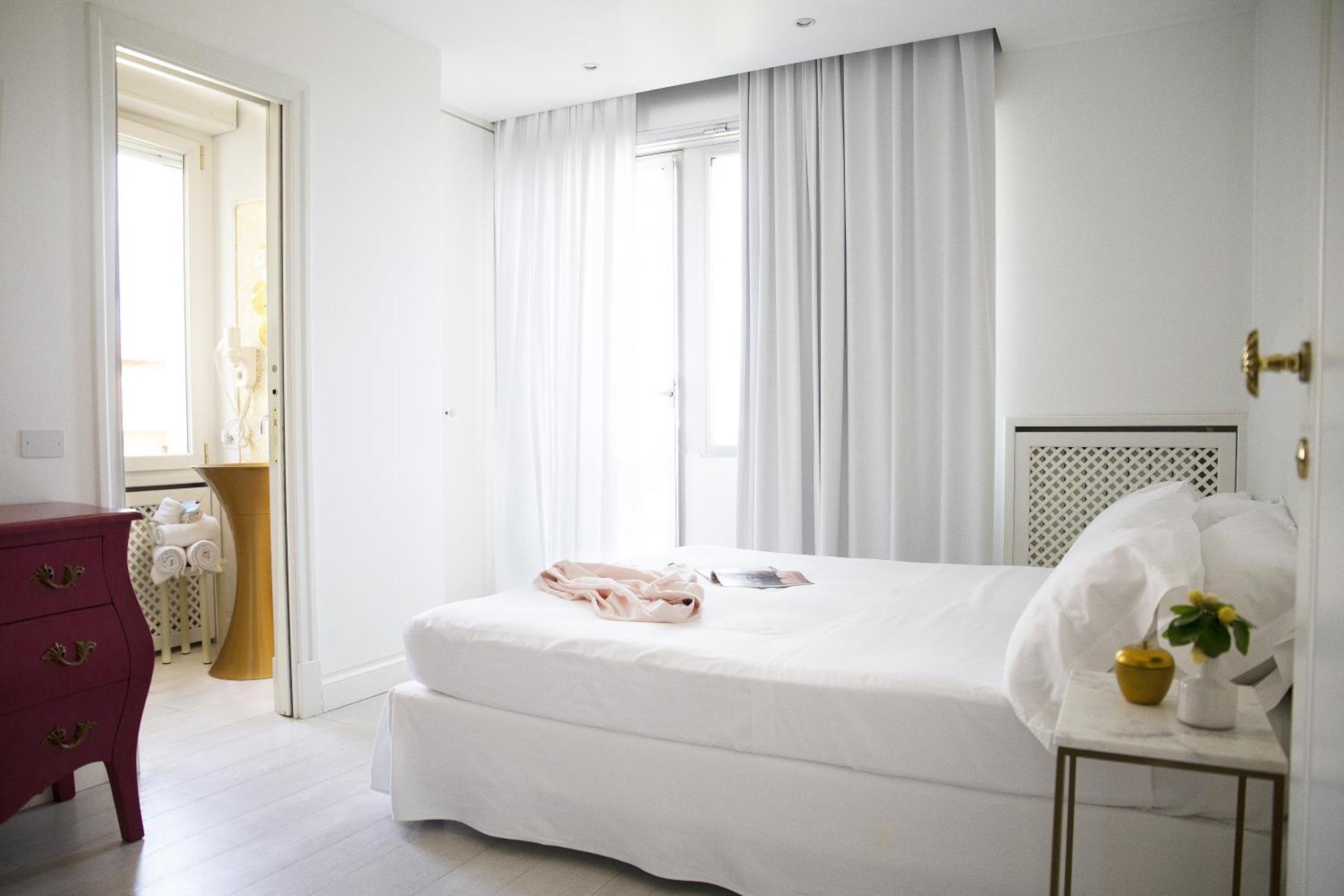 Double or Twin Room Partial Sea View Annex