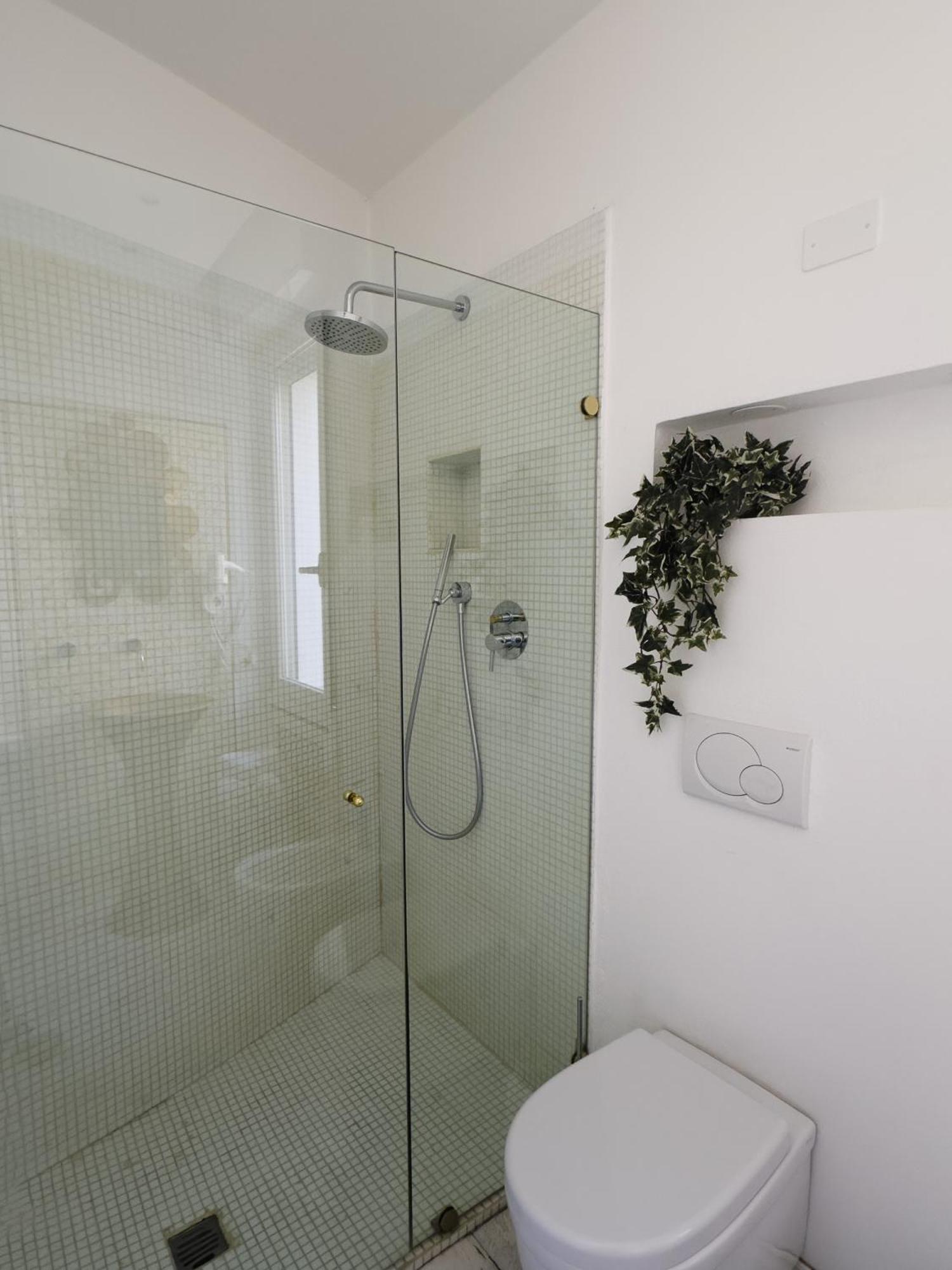 Double or Twin Room Partial Sea View Annex