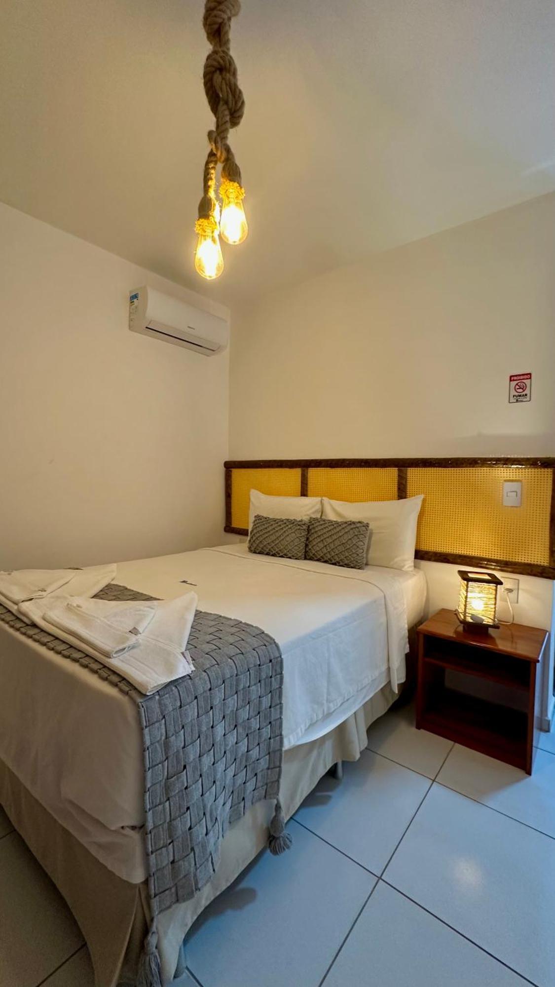 Quarto Duplo Deluxe com Vista Lateral do Mar