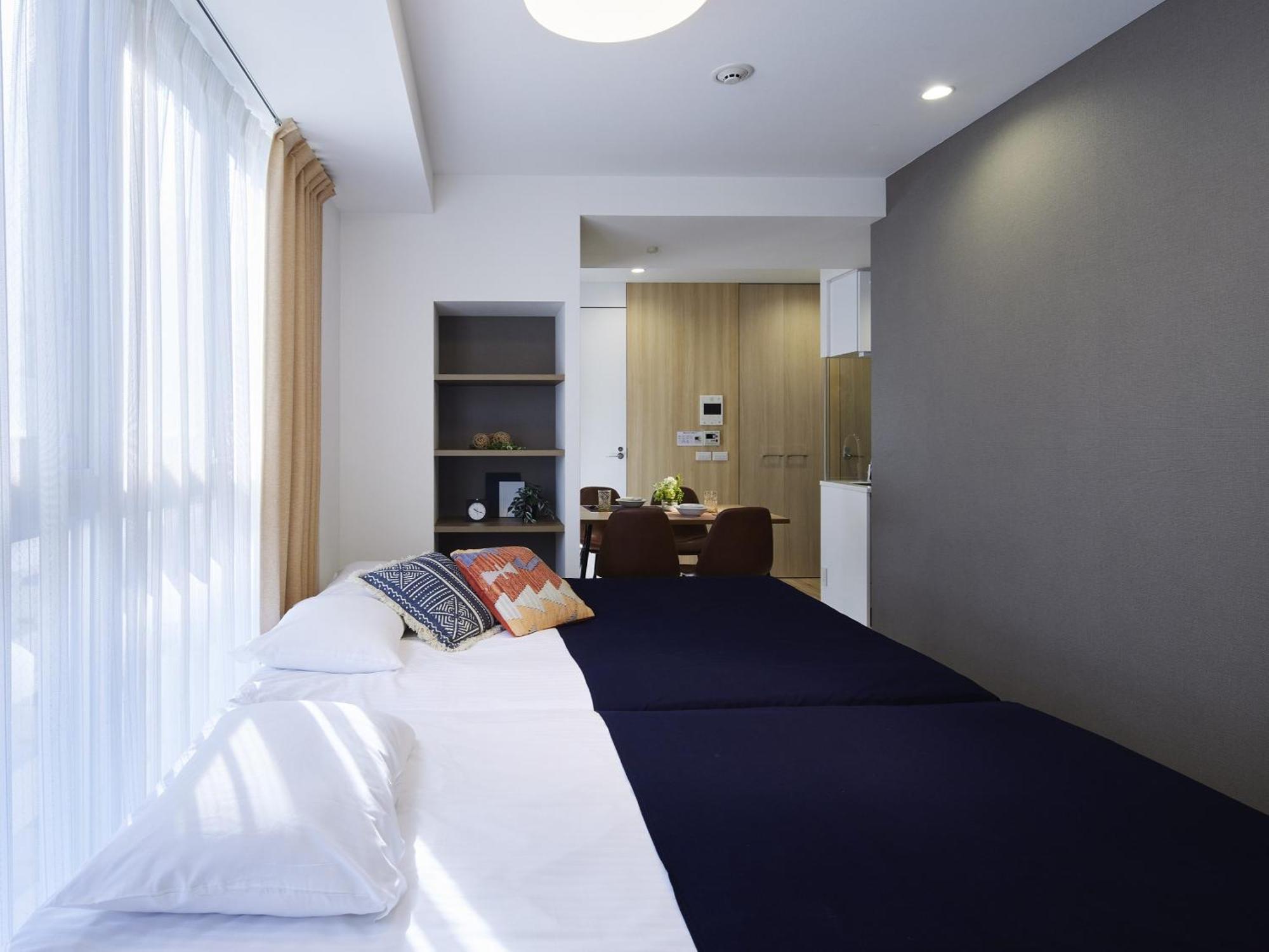 Moderate Theater 2 beds A