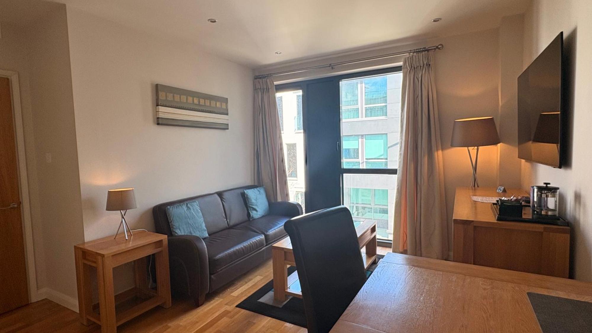 One Bedroom Apartment - Town View,1765196314:JPEG