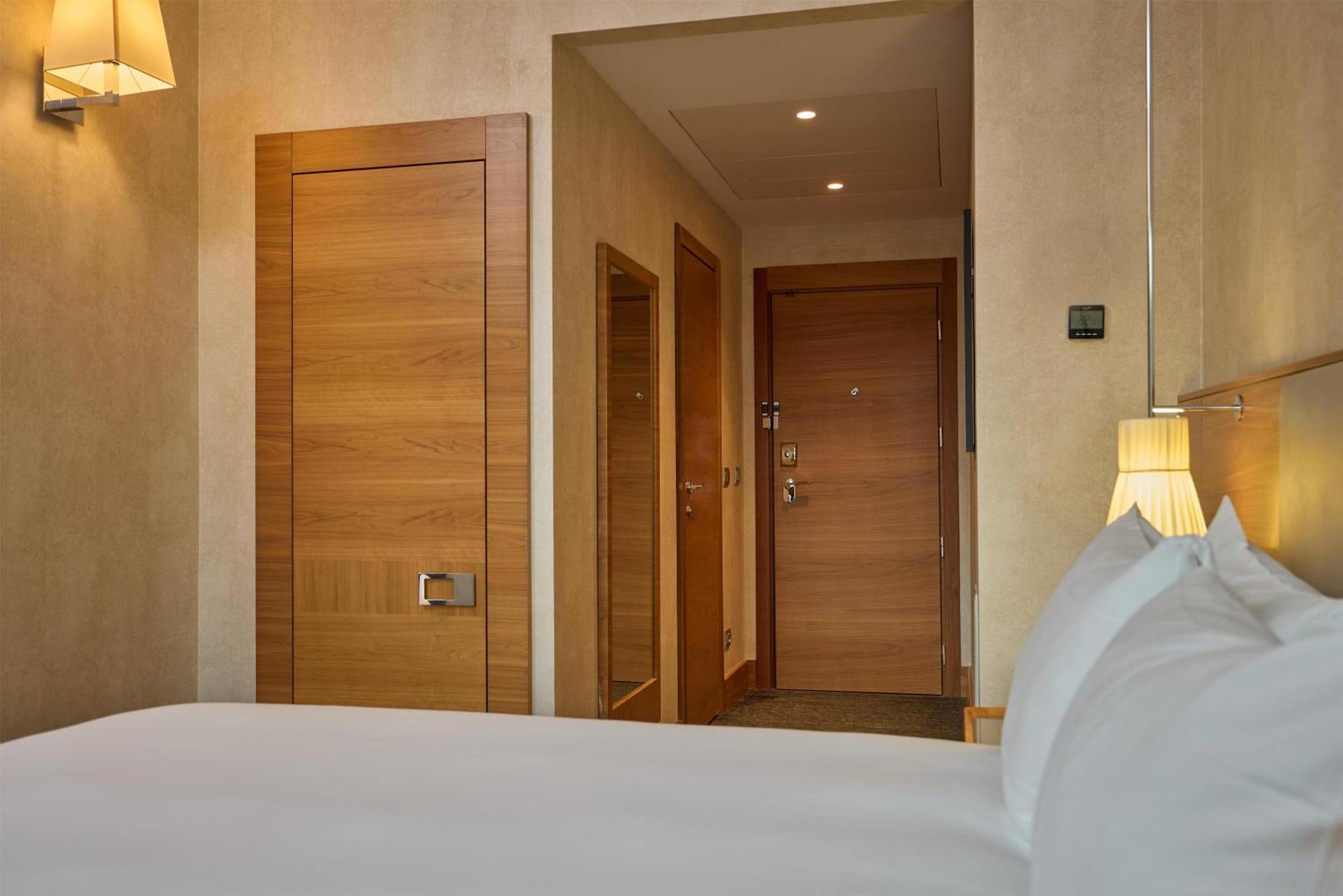 Zimmer mit Queensize-Bett