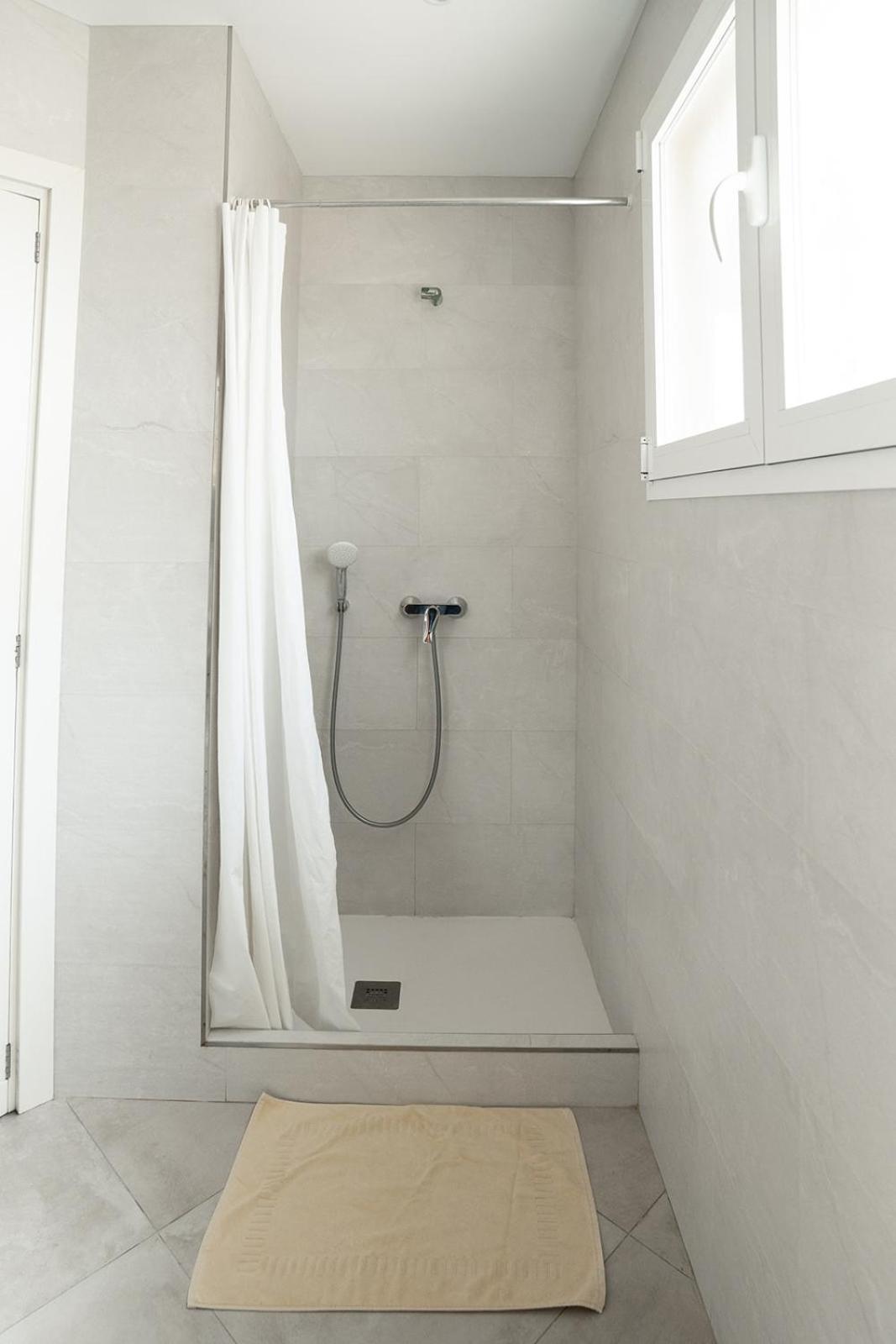 Triple Room Sea View