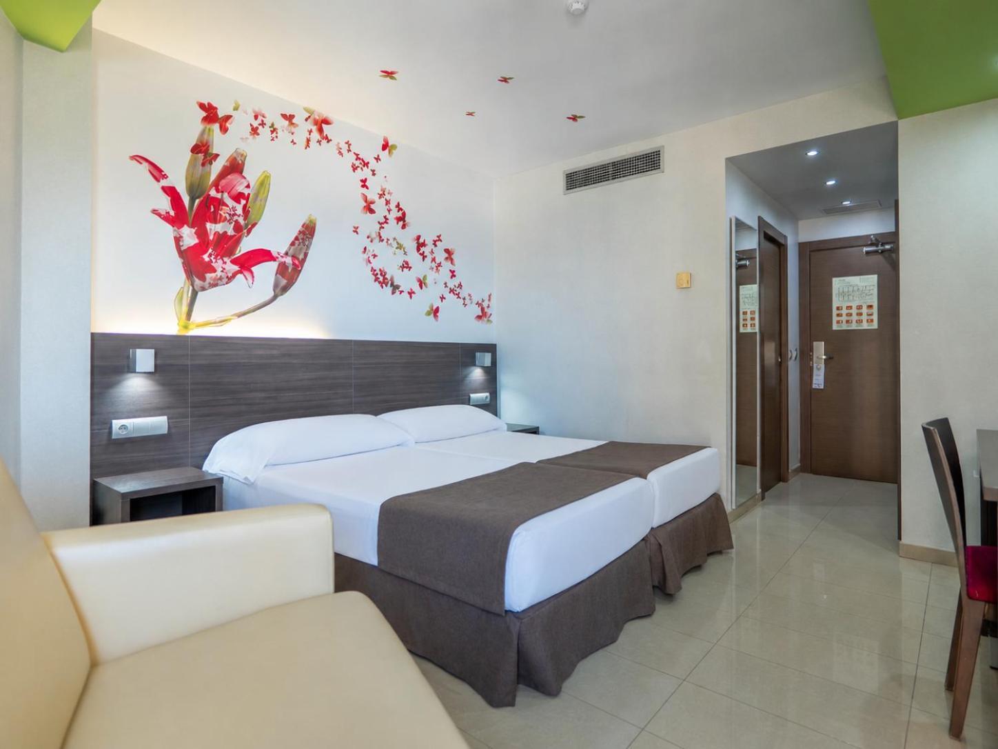 Comfort Double or Twin Room Side Sea View Balcony