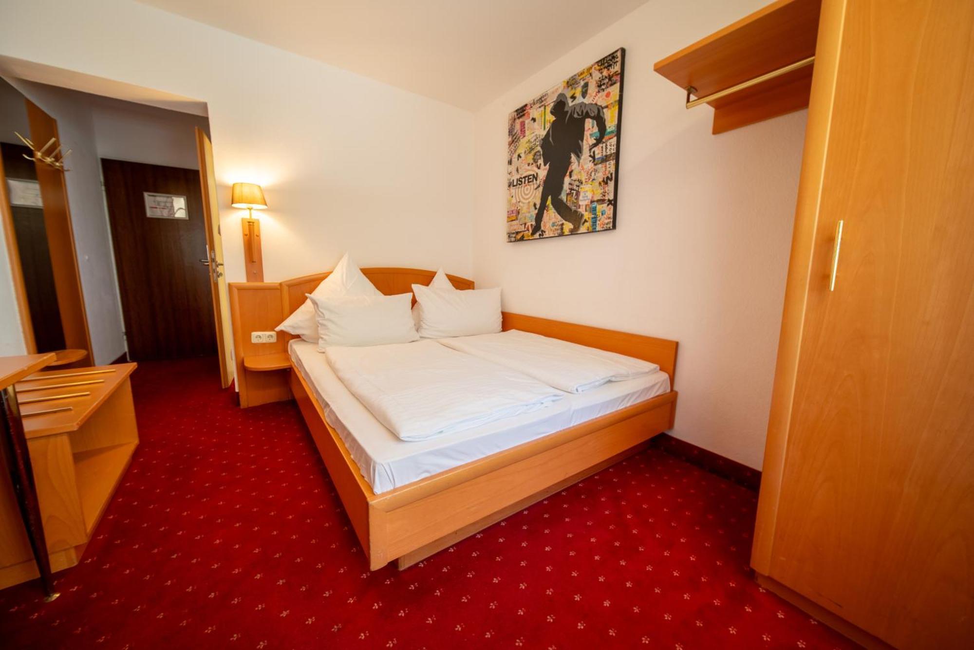 Standard Room 1 Double Bed