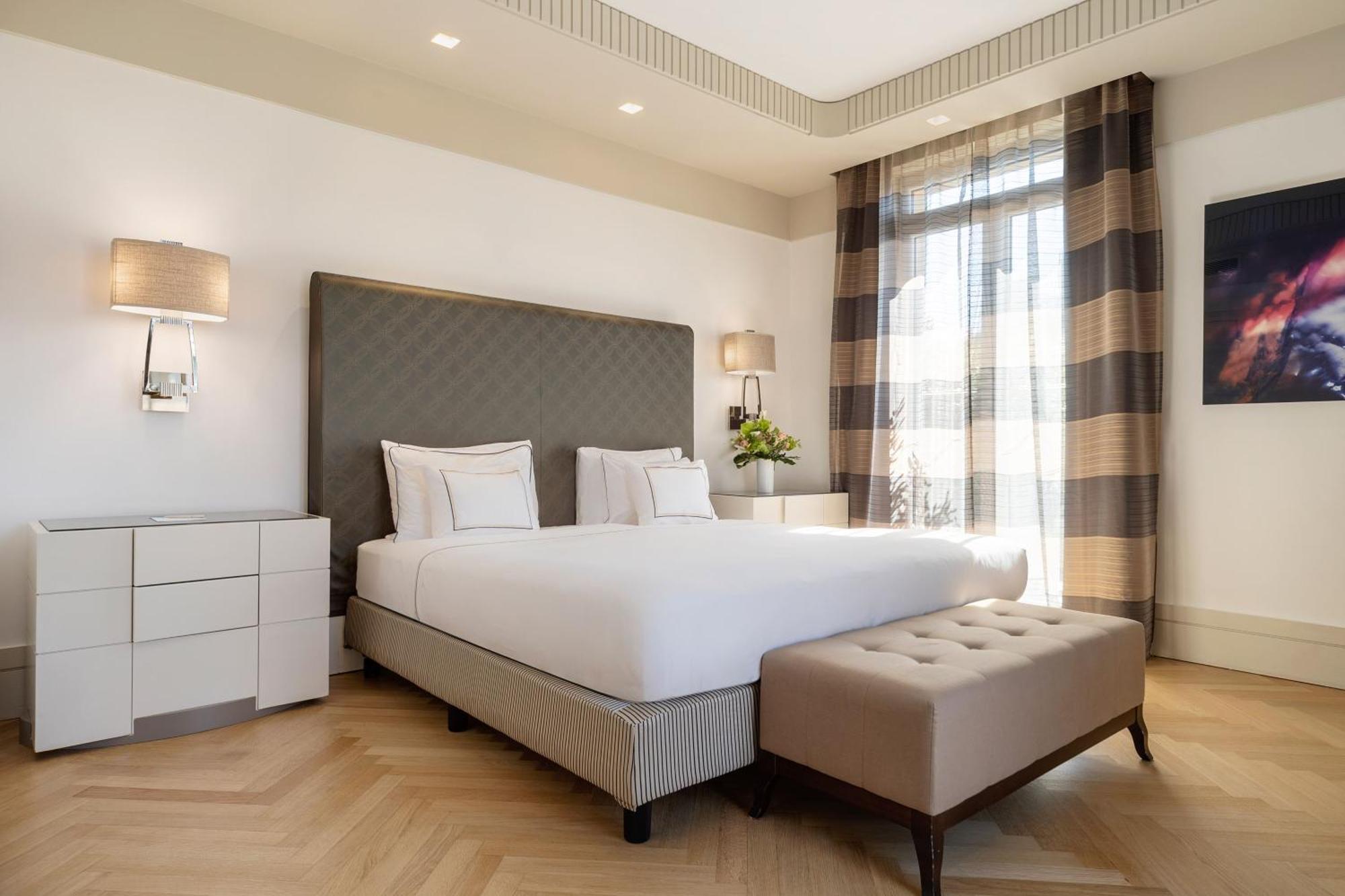 Grande Suite avec Terrasse et Accès au Spa