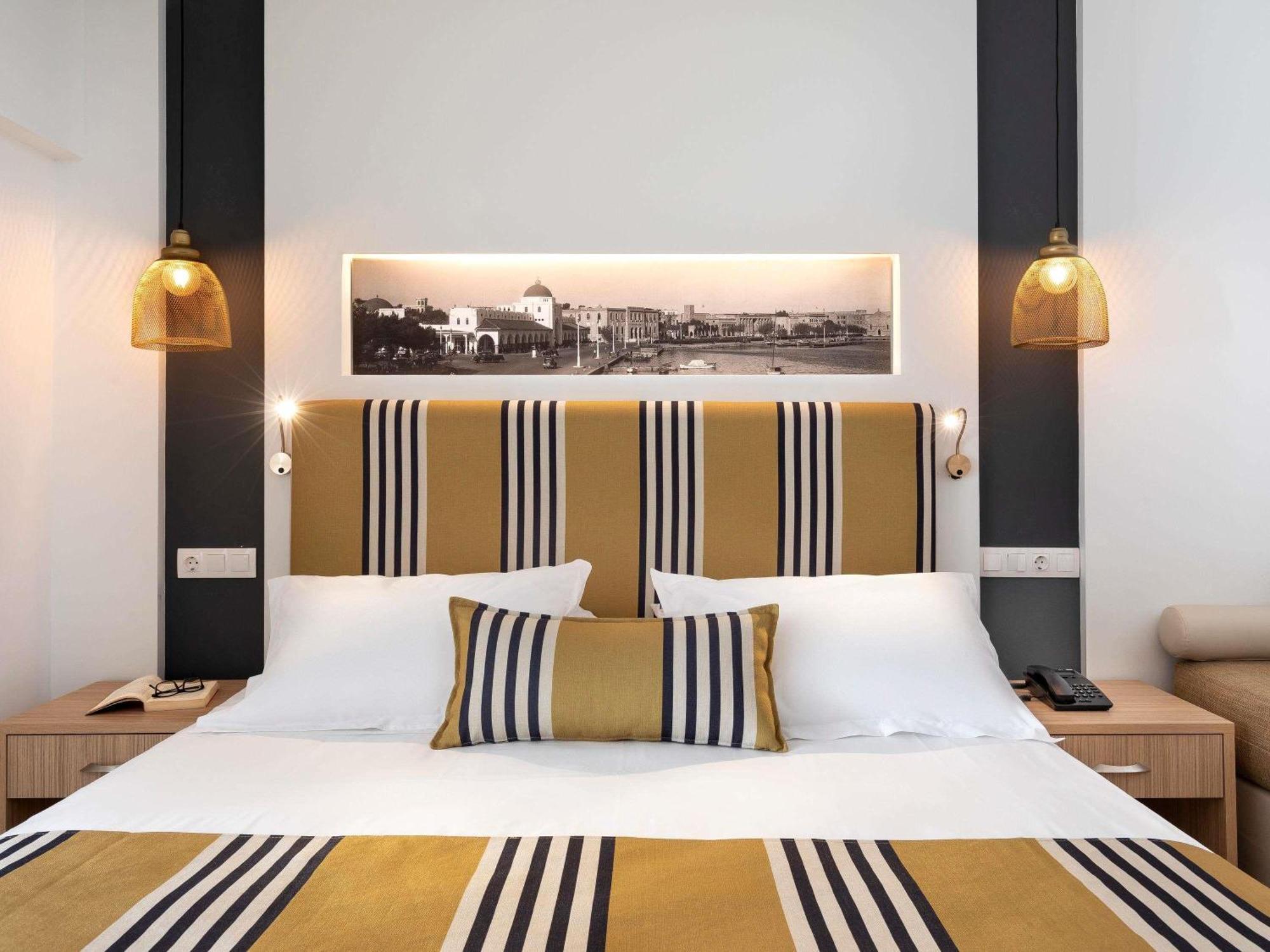 Superior Room Kingsize bed single Sofa bed Balcony